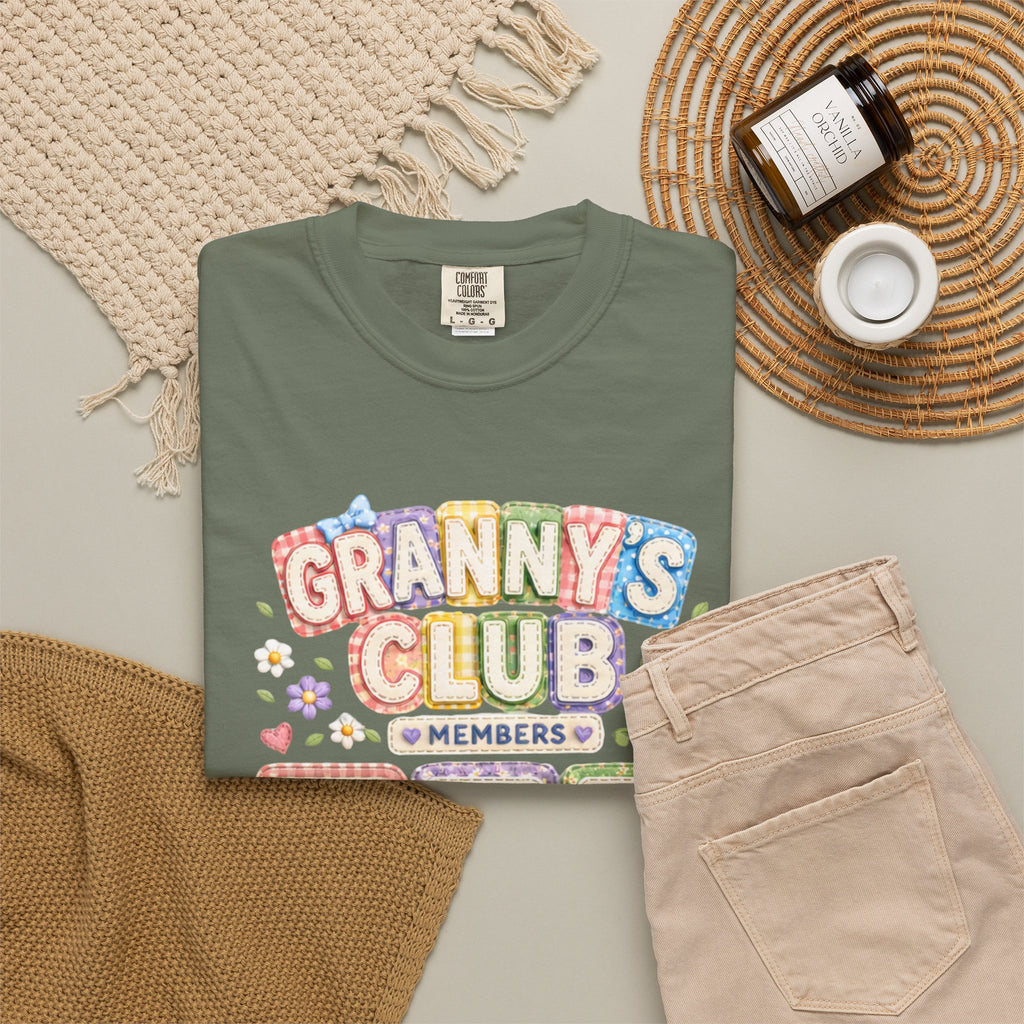 Granny's Club T-Shirt — Personalized Grandma Member Floral Tee