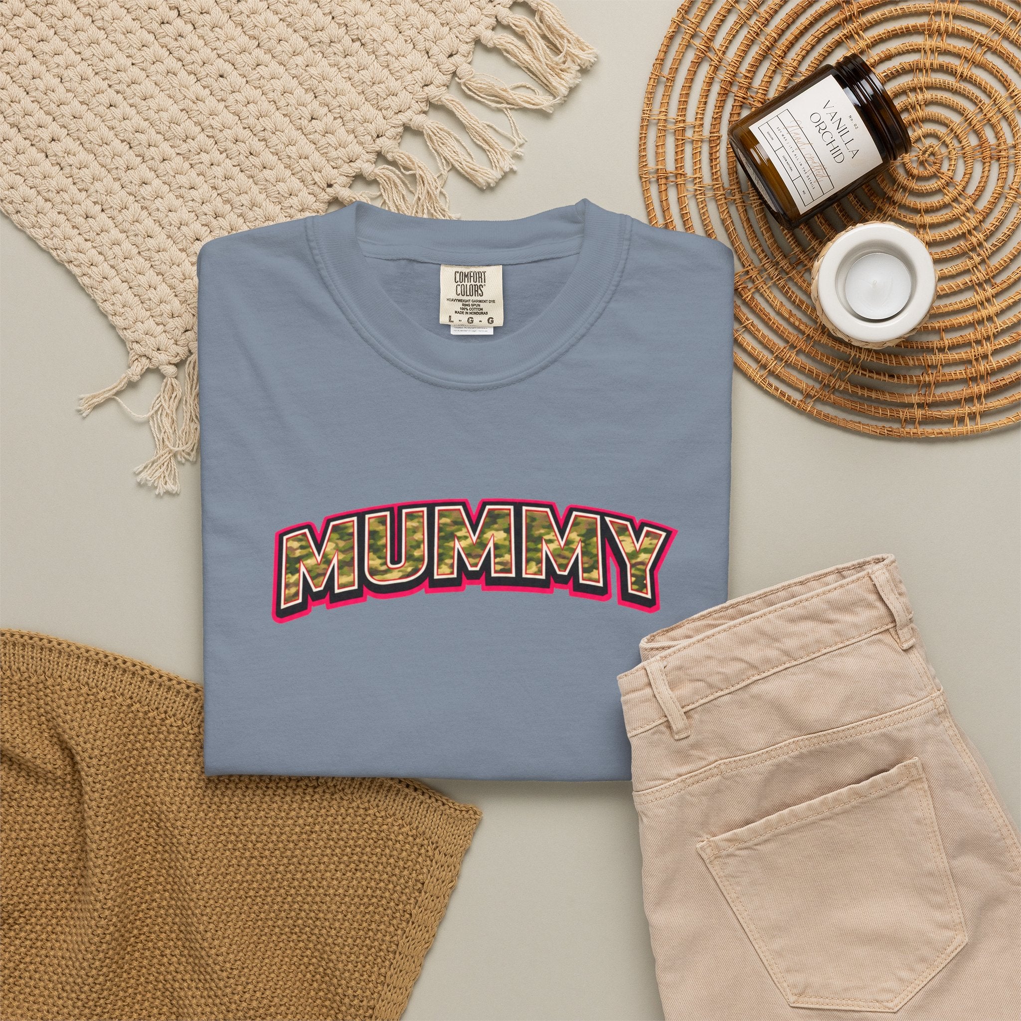 MUMMY Camo Script T-Shirt — Vintage Comic Style Mommy Tee