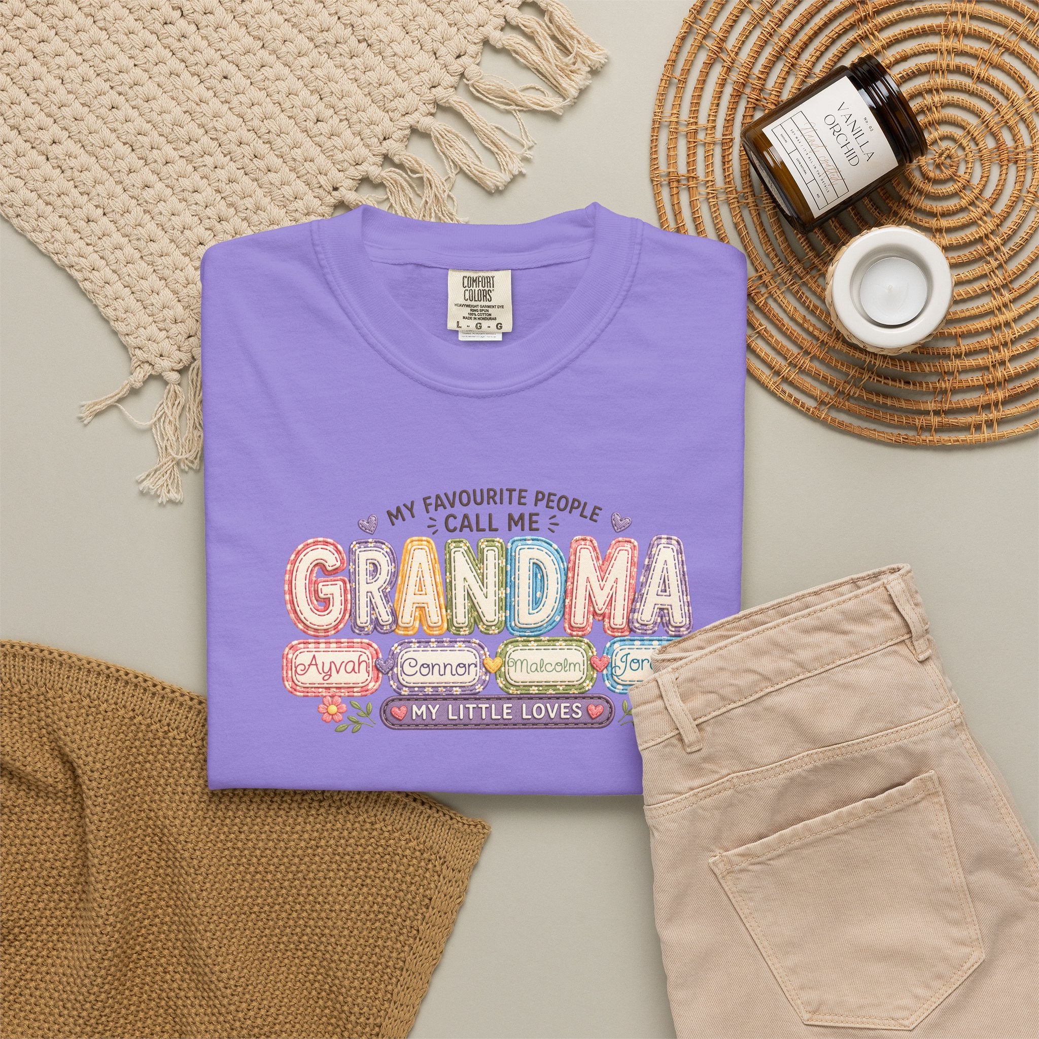 Grandma T-Shirt - My Favorite People Call Me Grandma (Cute Floral Retro Design)