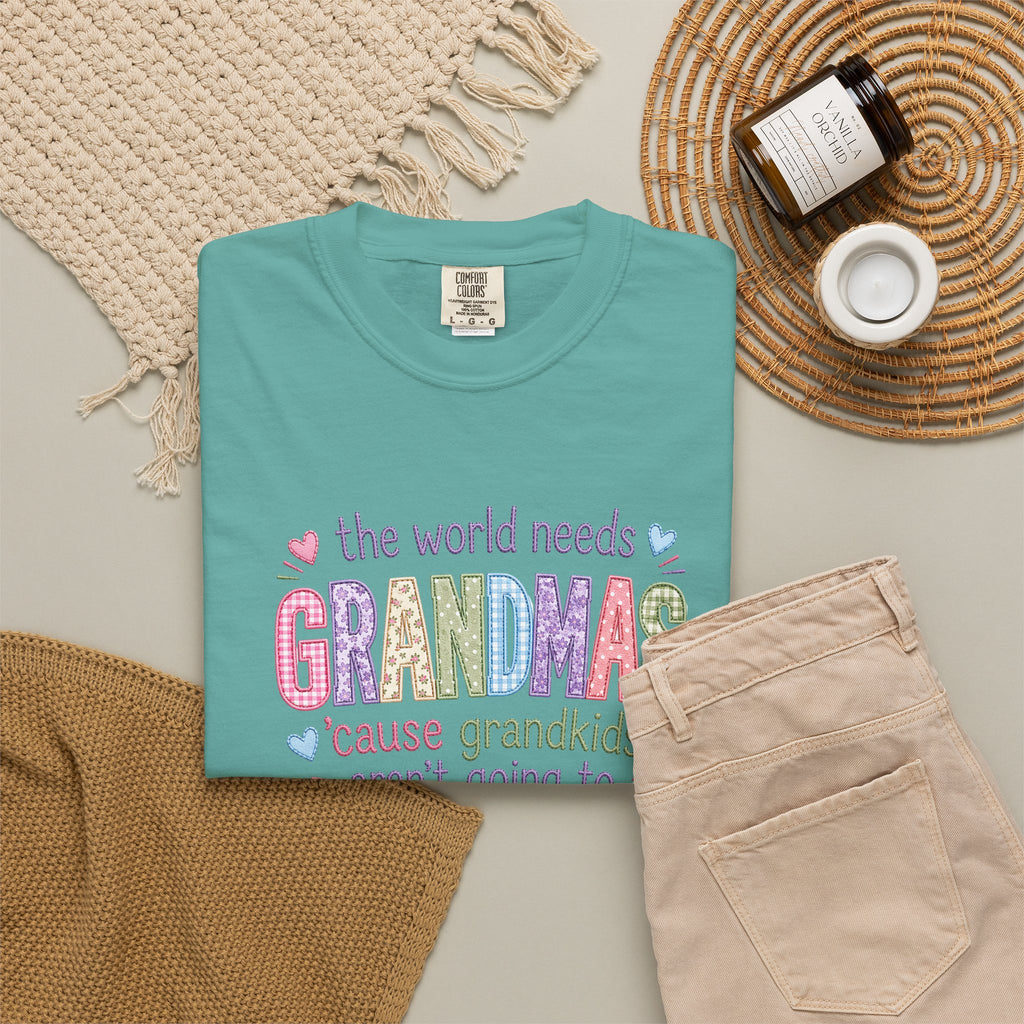 Grandma's Love Unisex T-Shirt - Fun Gift for Grandmothers and Family