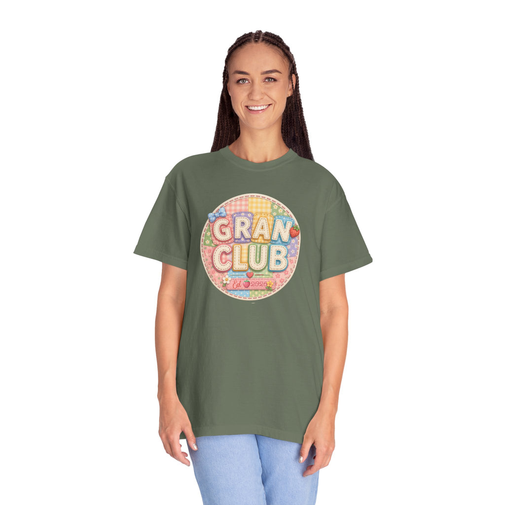 Gran Club Graphic T-Shirt — Retro Pastel Circle Design
