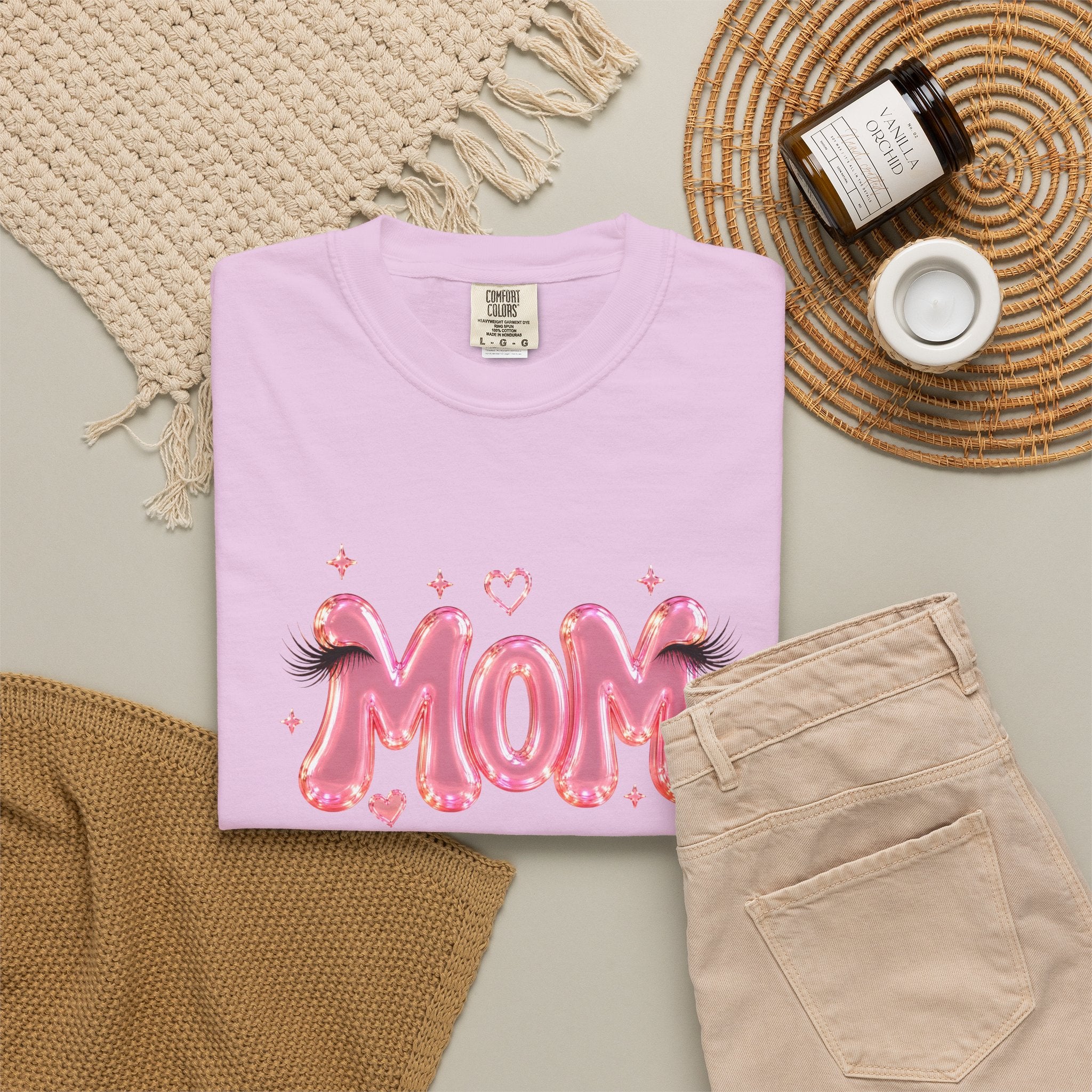 MOM Pink Balloon Eyelashes T-Shirt