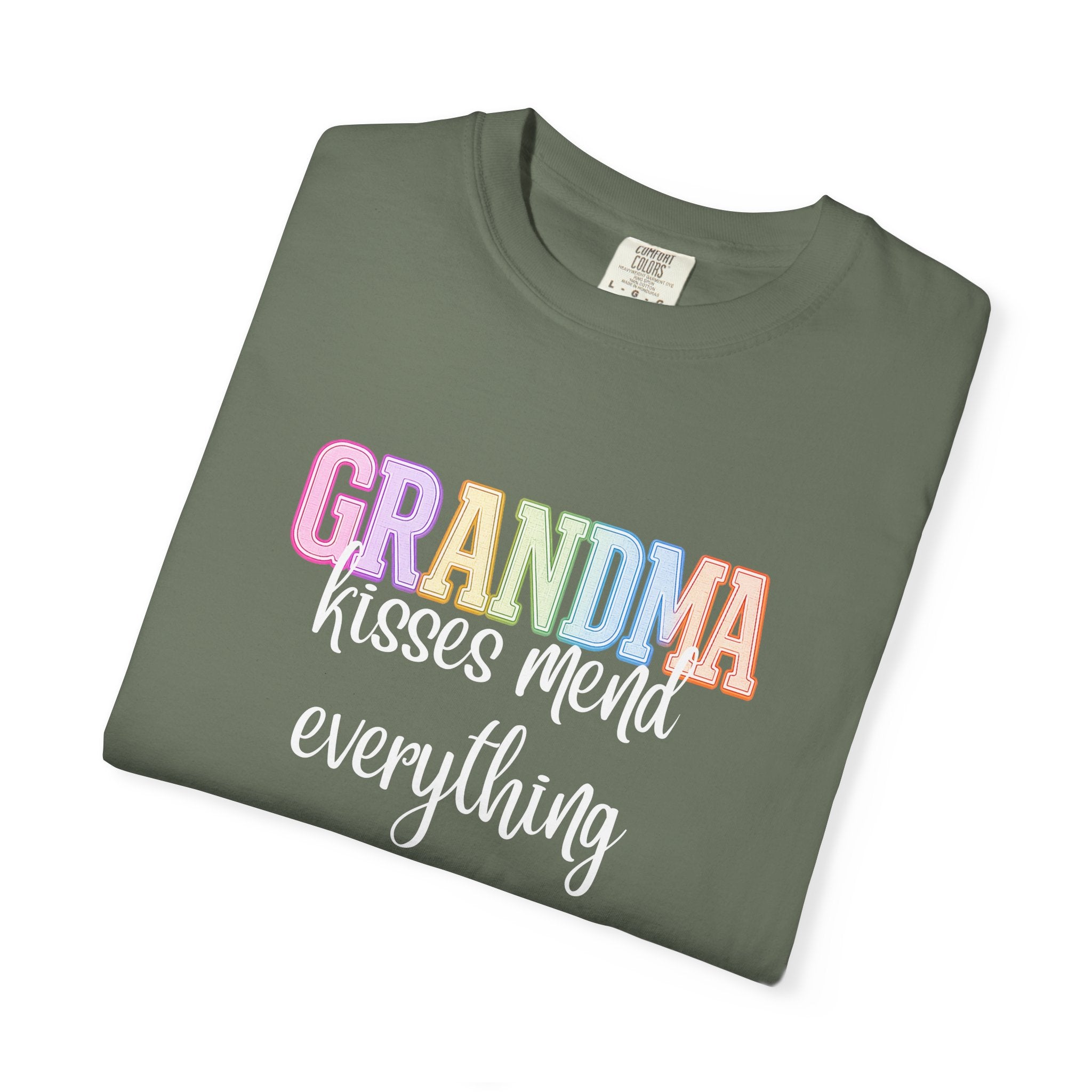 GRANDMA Kisses Mend Everything