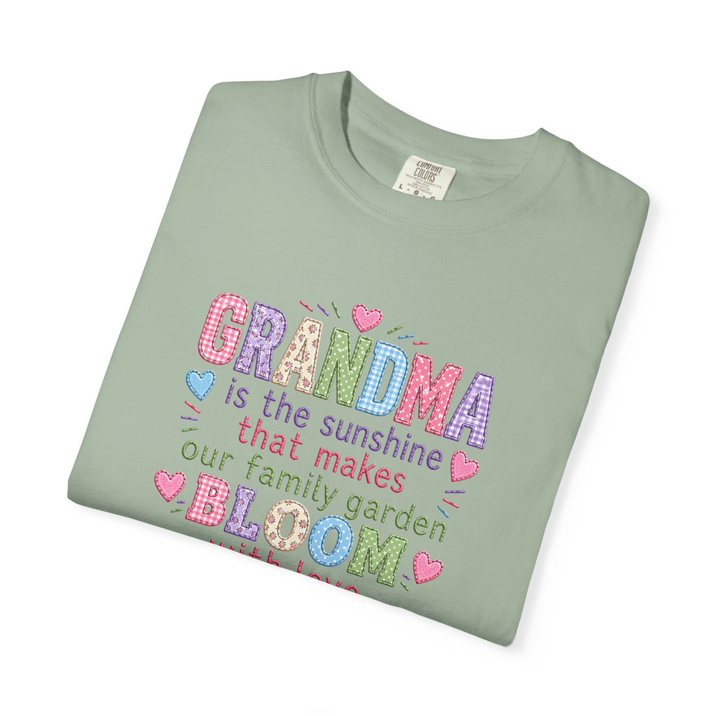 Grandma Is the Sunshine That Makes Our Family Garden Bloom T-Shirt