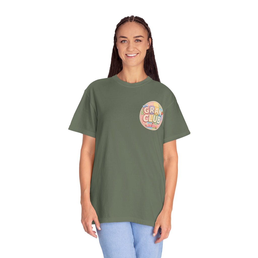 T-Shirt — "Gran Club" Retro Floral Badge Tee
