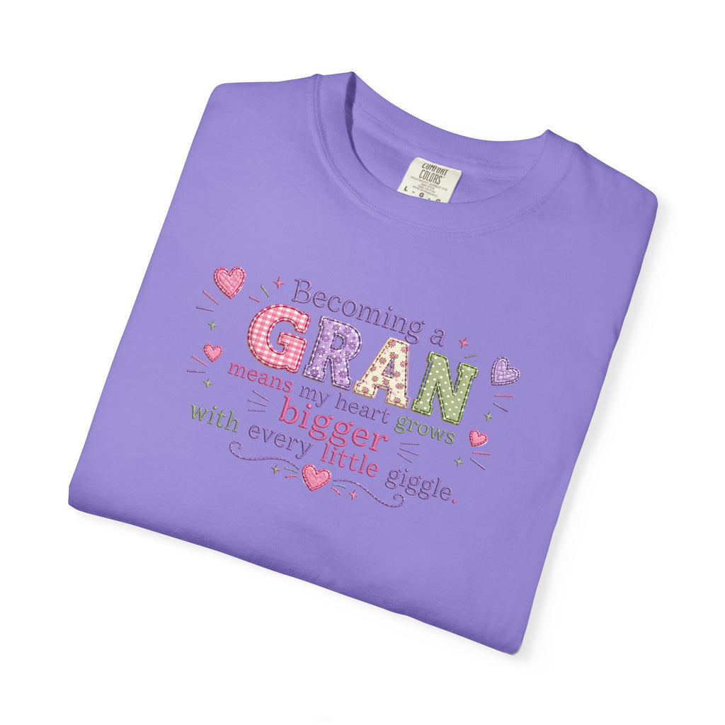 Heartfelt Gran T-Shirt - Becoming a Gran Means My Heart Grows Bigger