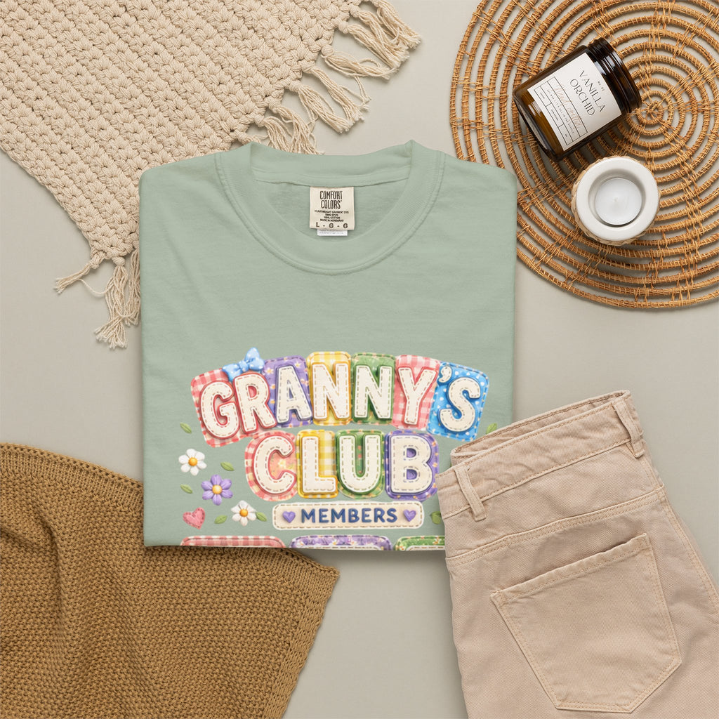 Granny's Club T-Shirt — Personalized Grandma Member Floral Tee