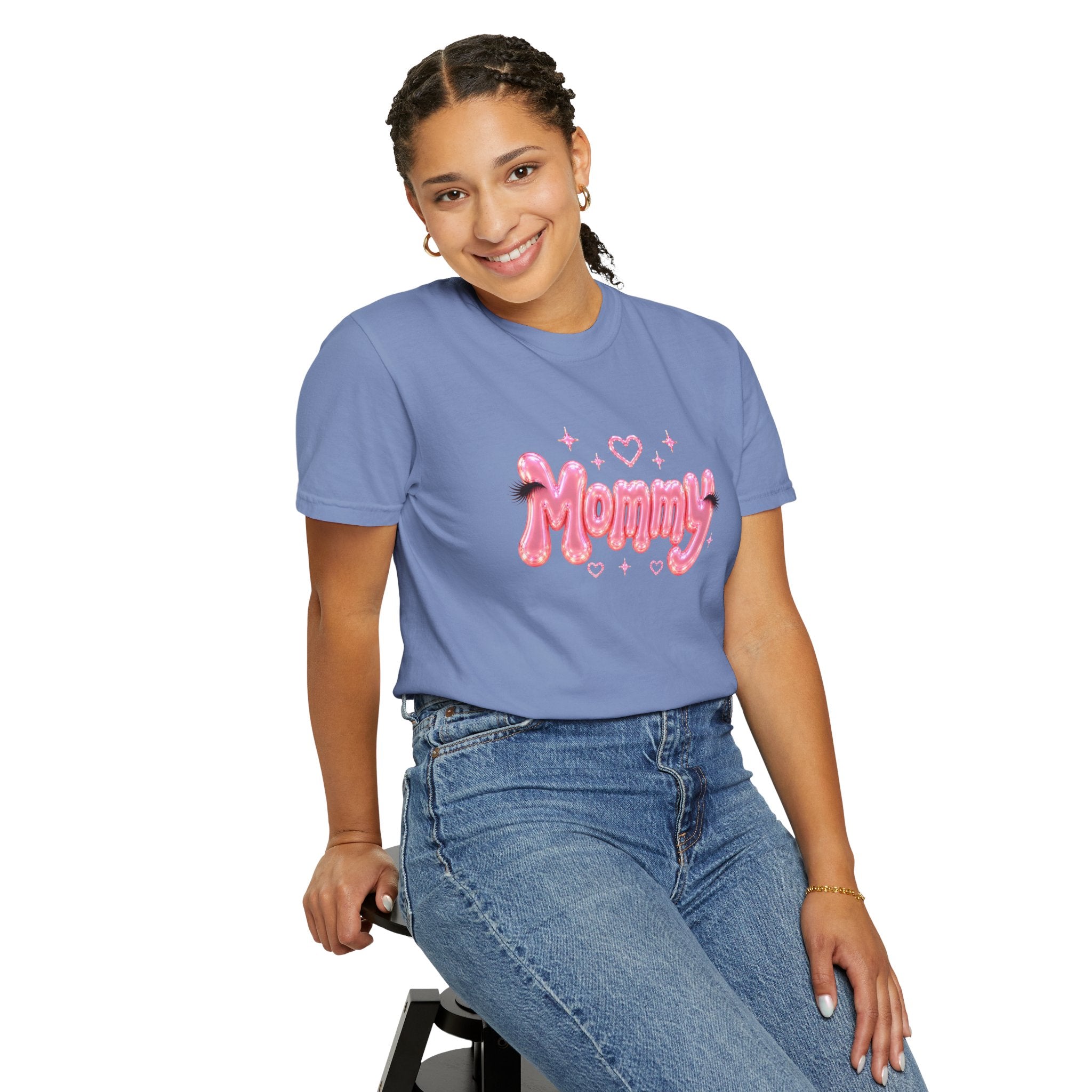 MOMMY Pink Balloon Eyelashes T-Shirt