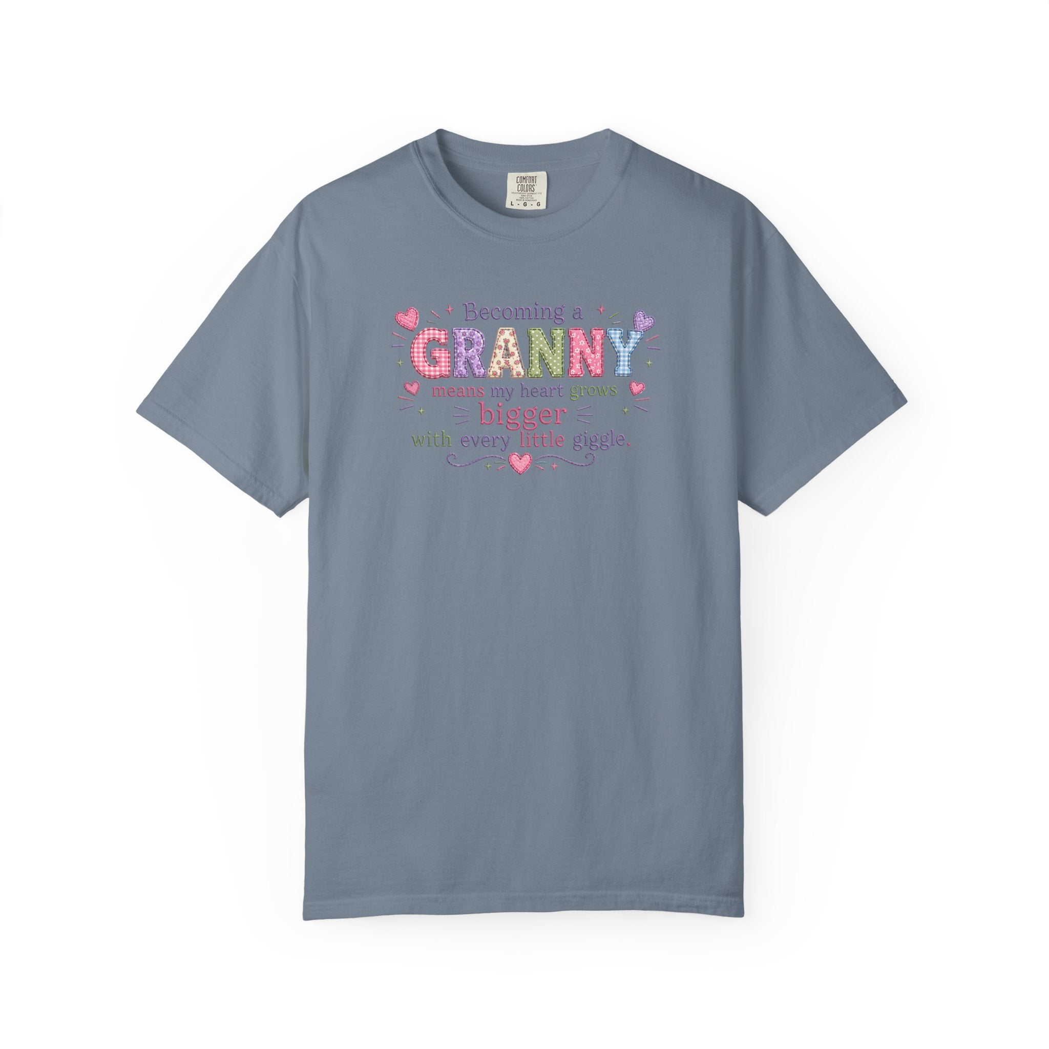 Becoming a Granny T-Shirt – Cute Grandma Shirt with "Becoming a Granny means my heart grows bigger with every little giggle" Design