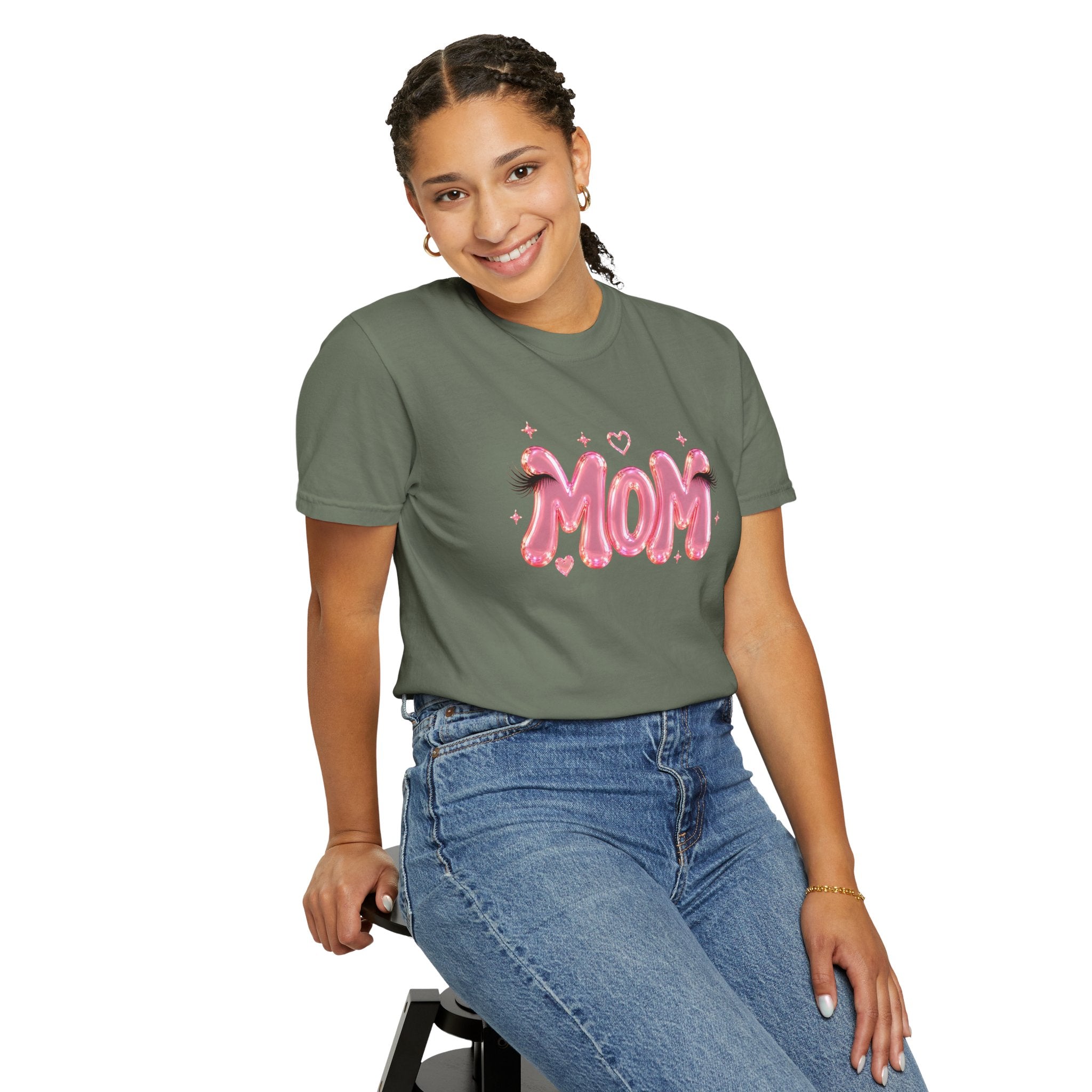 MOM Pink Balloon Eyelashes T-Shirt