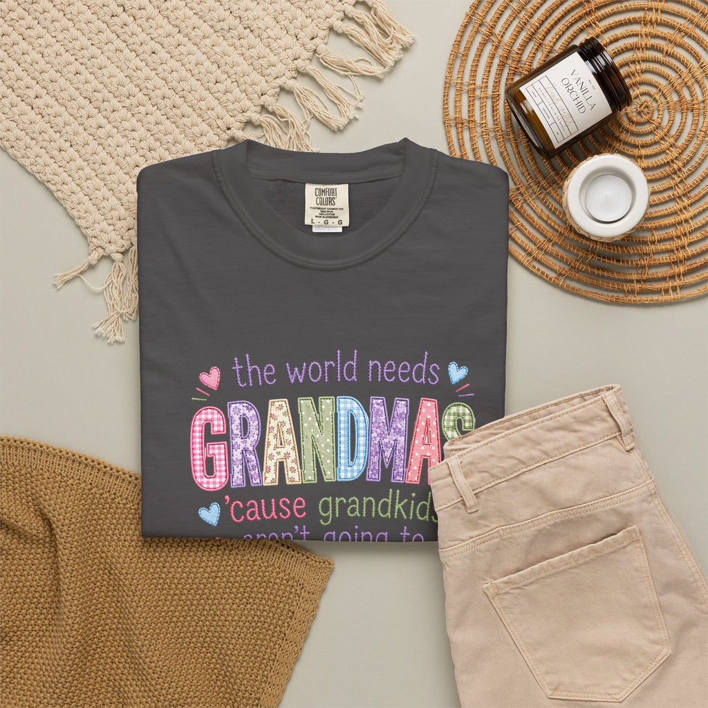 Grandma's Love Unisex T-Shirt - Fun Gift for Grandmothers and Family
