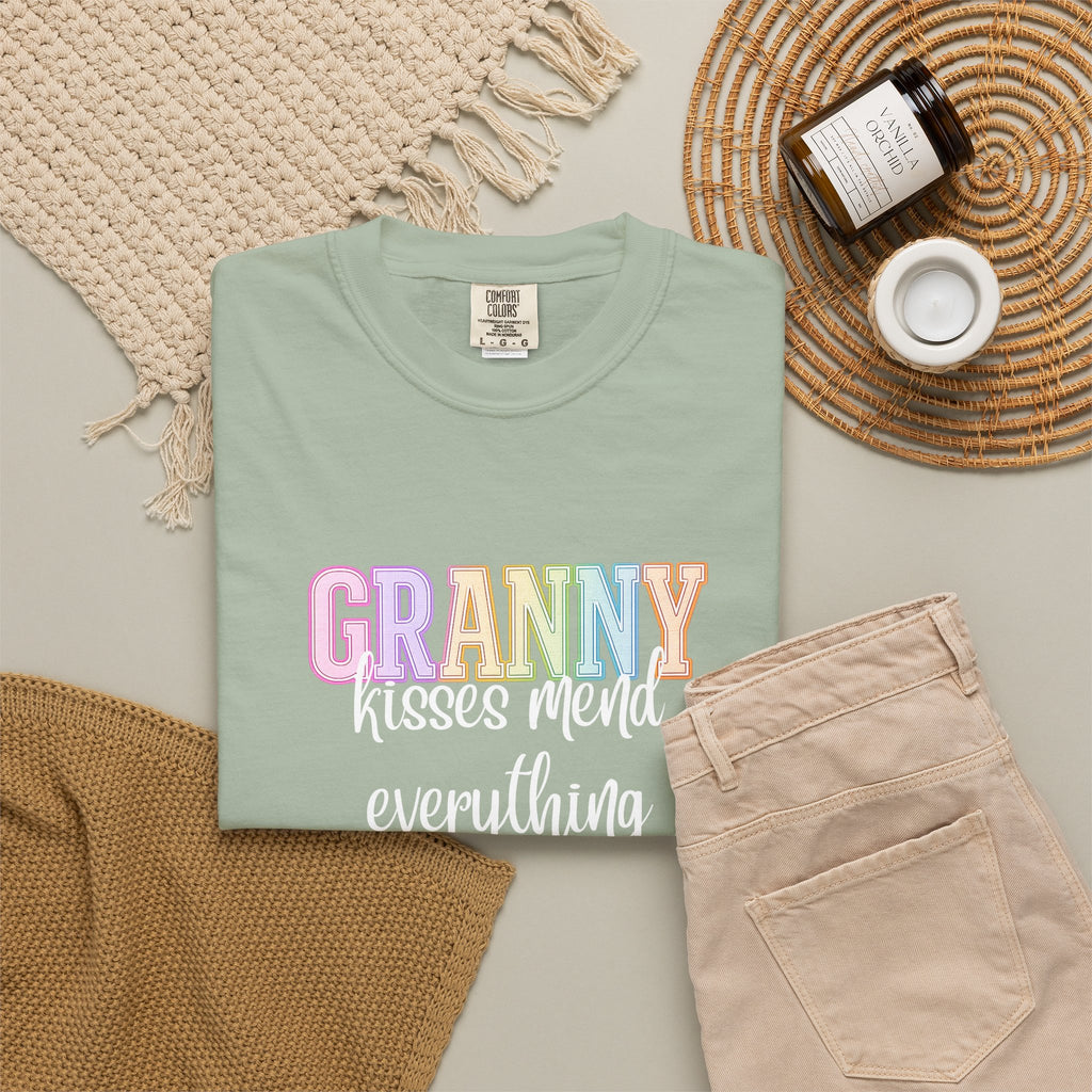 GRANNY Kisses Mend Everything Tee