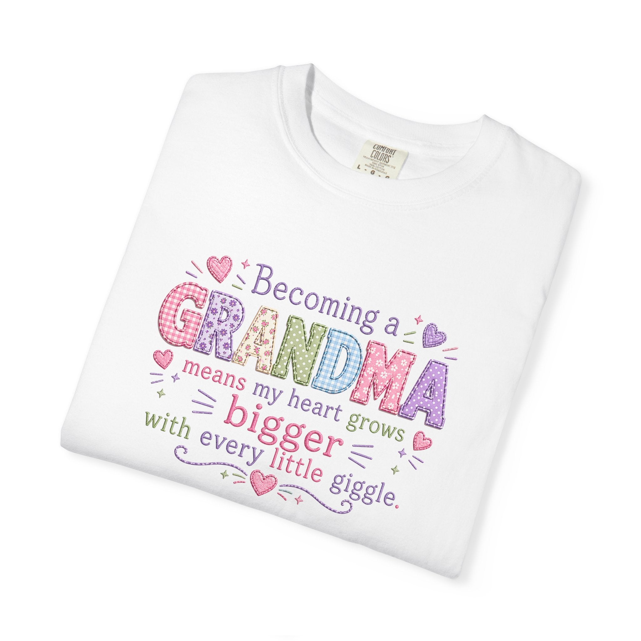 Grandma T-Shirt - "Becoming a Grandma Means My Heart Grows Bigger" - Cute Pastel New Grandma Gift