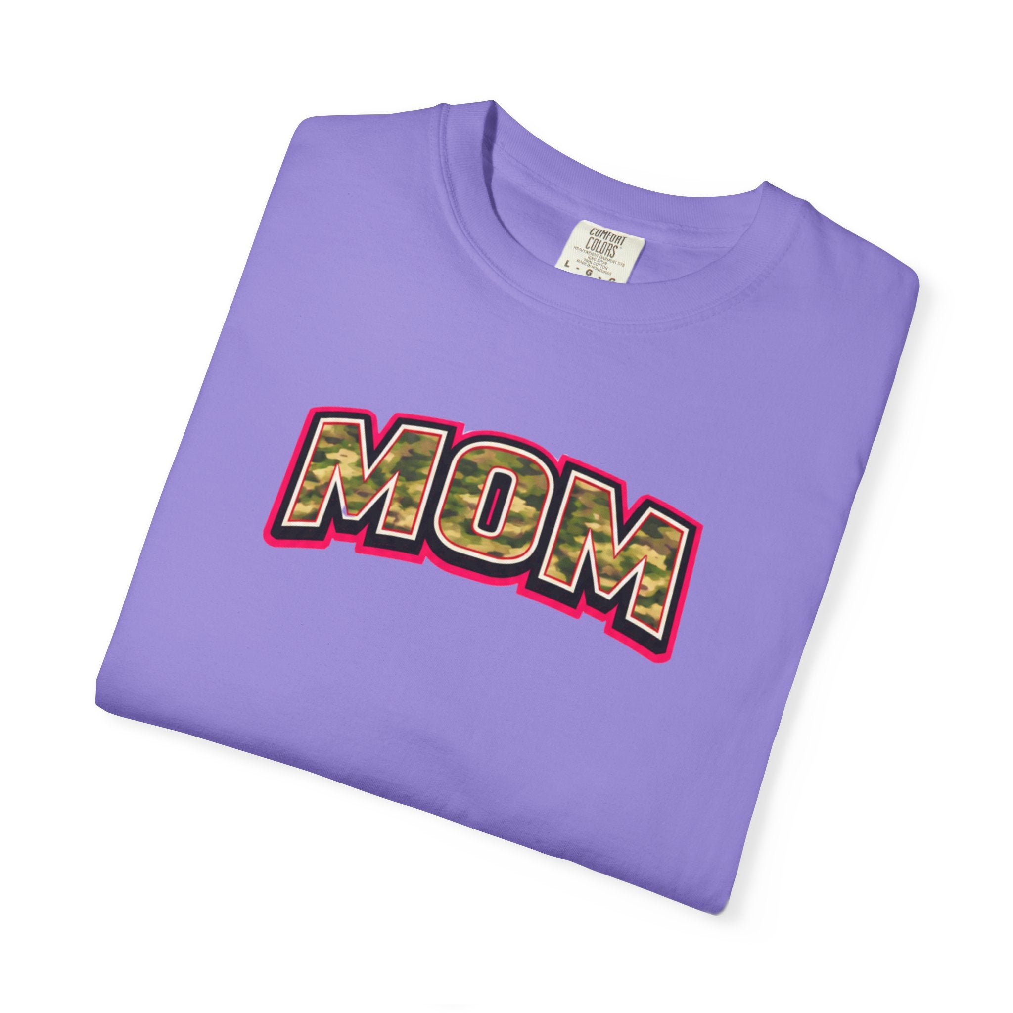 MOM Camo Patch Graphic T-Shirt