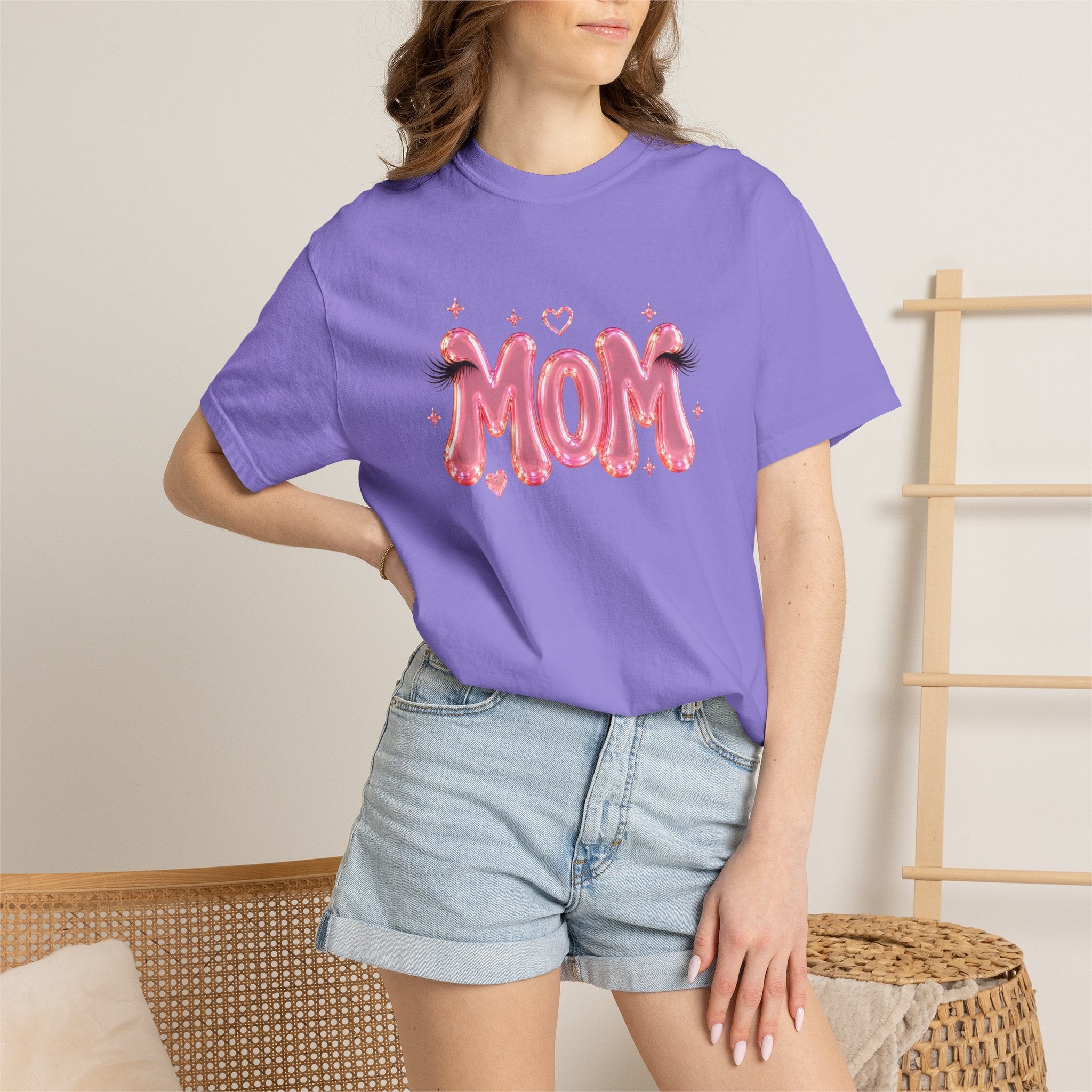 MOM Pink Balloon Eyelashes T-Shirt
