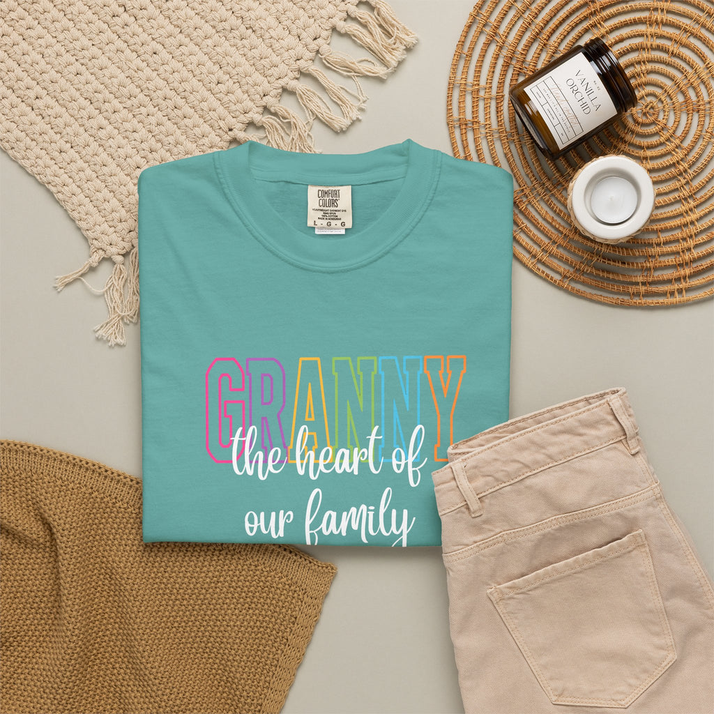 Grandma "the heart of our family" T-Shirt