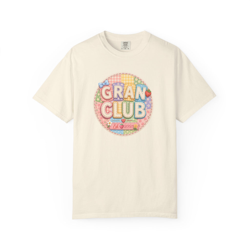 Gran Club Graphic T-Shirt — Retro Pastel Circle Design