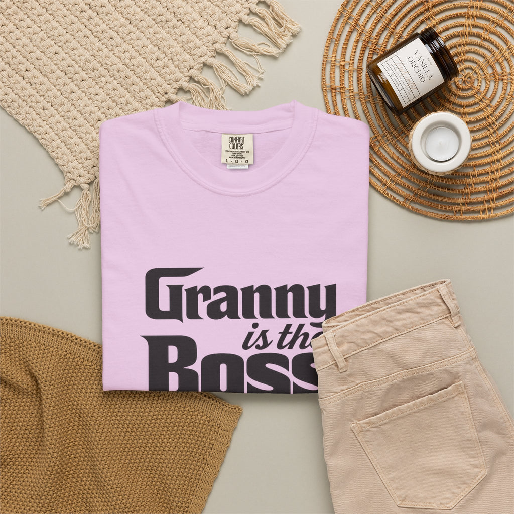 Granny Is the Boss T-Shirt – Funny Grandma Gift, Mother’s Day & Birthday Tee