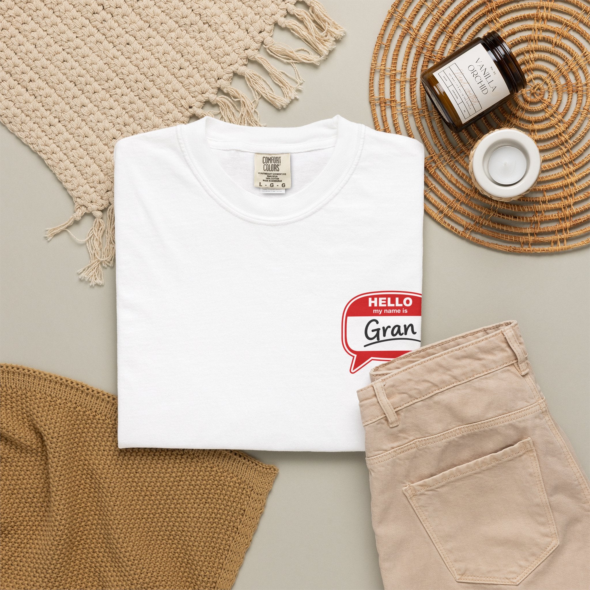 Hello Gran T-Shirt — Cute Retro Name Tag Tee for Grandmothers, Mother's Day Gift