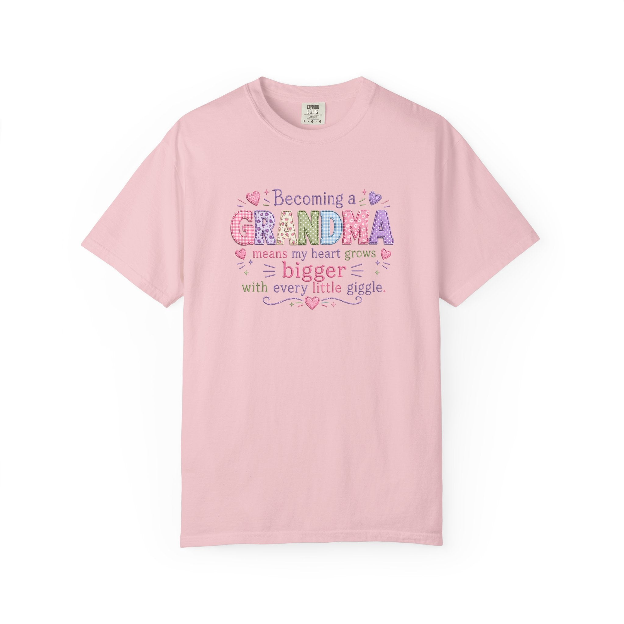 Grandma T-Shirt - "Becoming a Grandma Means My Heart Grows Bigger" - Cute Pastel New Grandma Gift