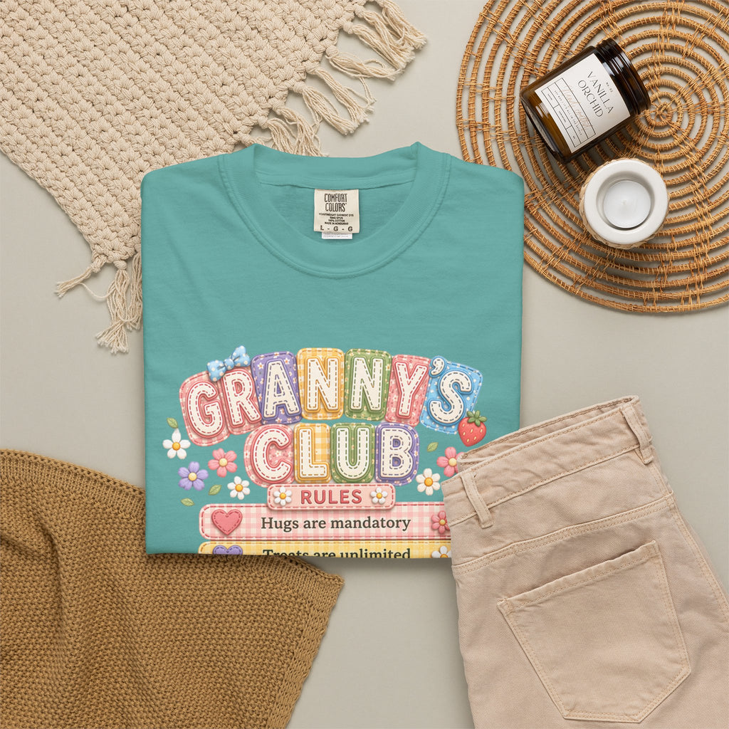 Granny's Club T‑Shirt – Cute Pastel 'Granny's Club' Rules Graphic Tee for Grandmothers