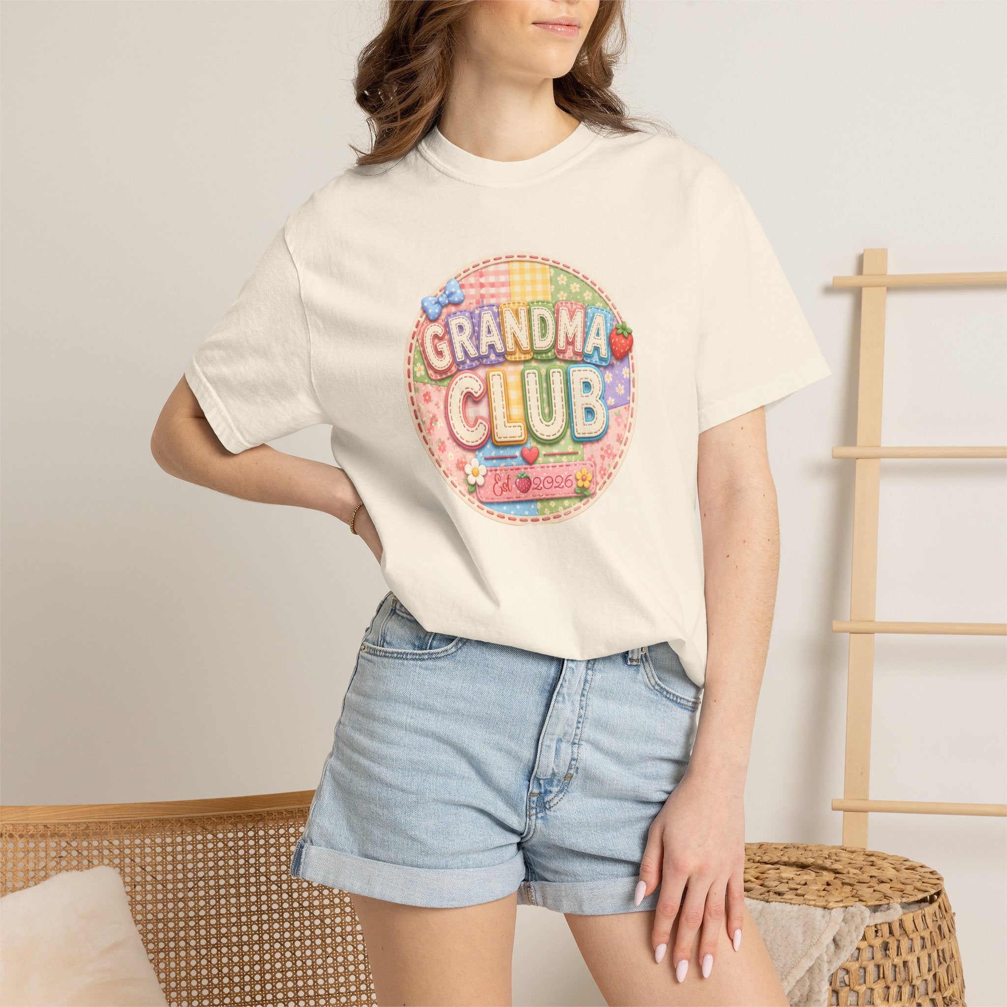 Grandma Club T-Shirt — Cute Retro Floral Badge Tee for Grandmothers