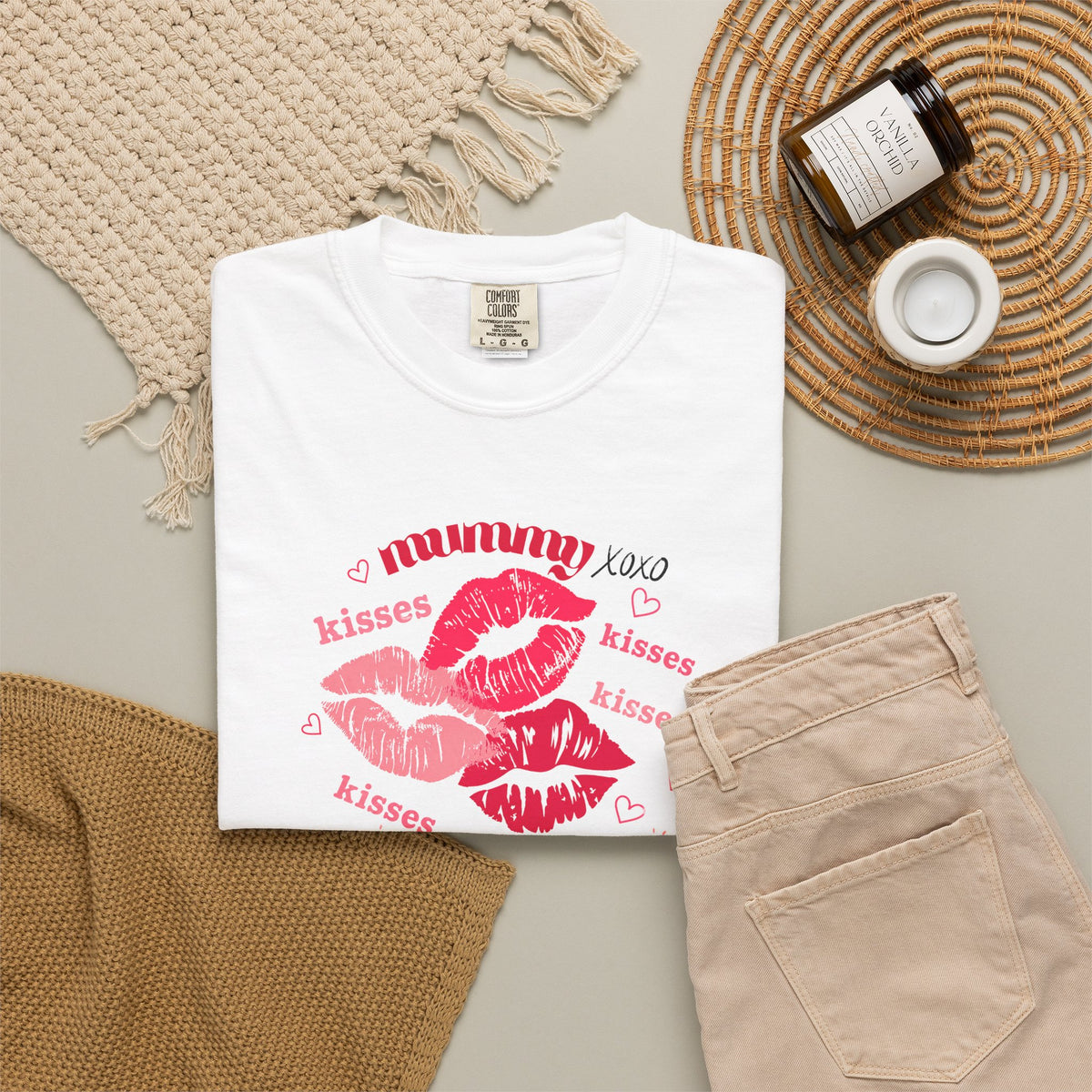 MUMMY — Mend Everything Kiss Print T-Shirt