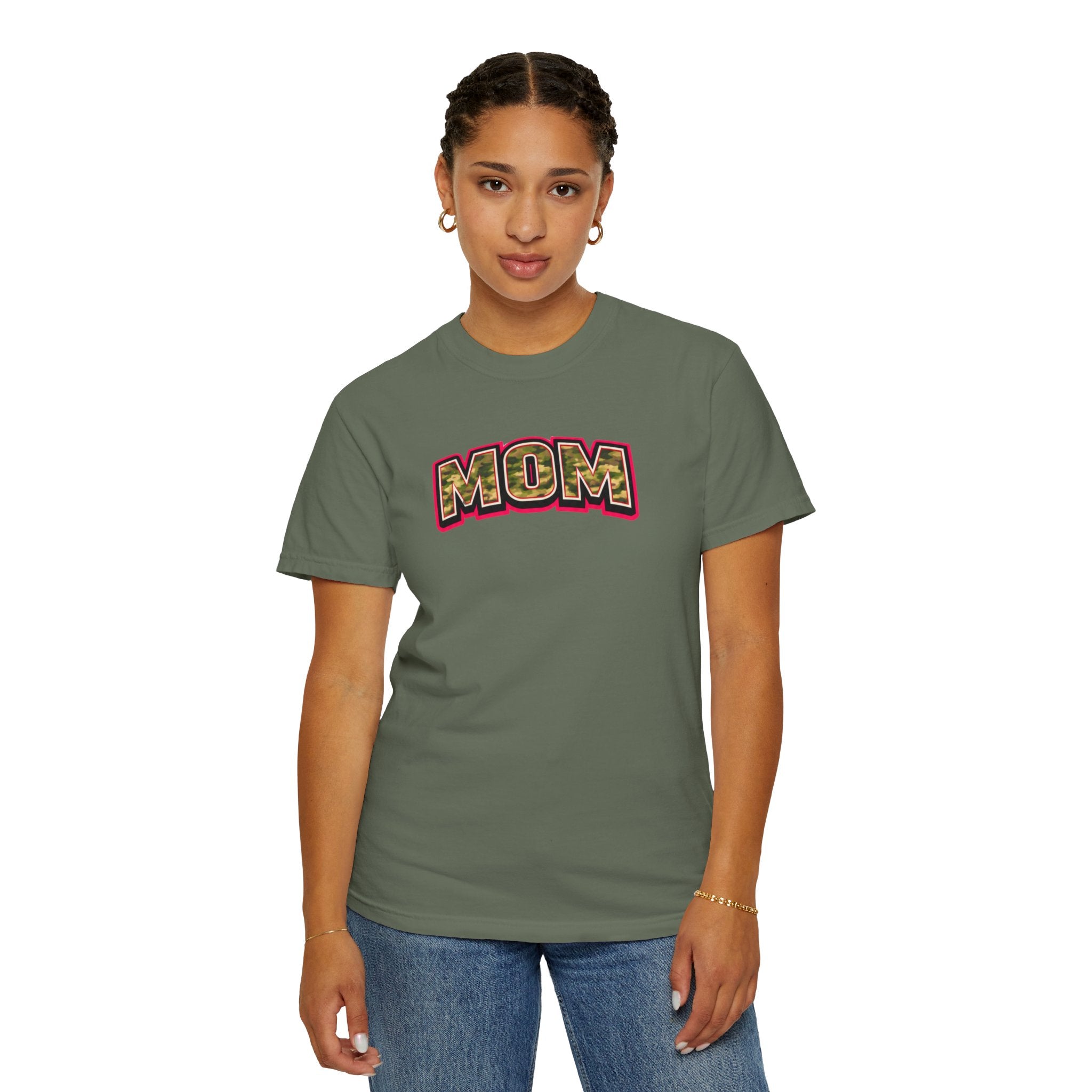 MOM Camo Patch Graphic T-Shirt