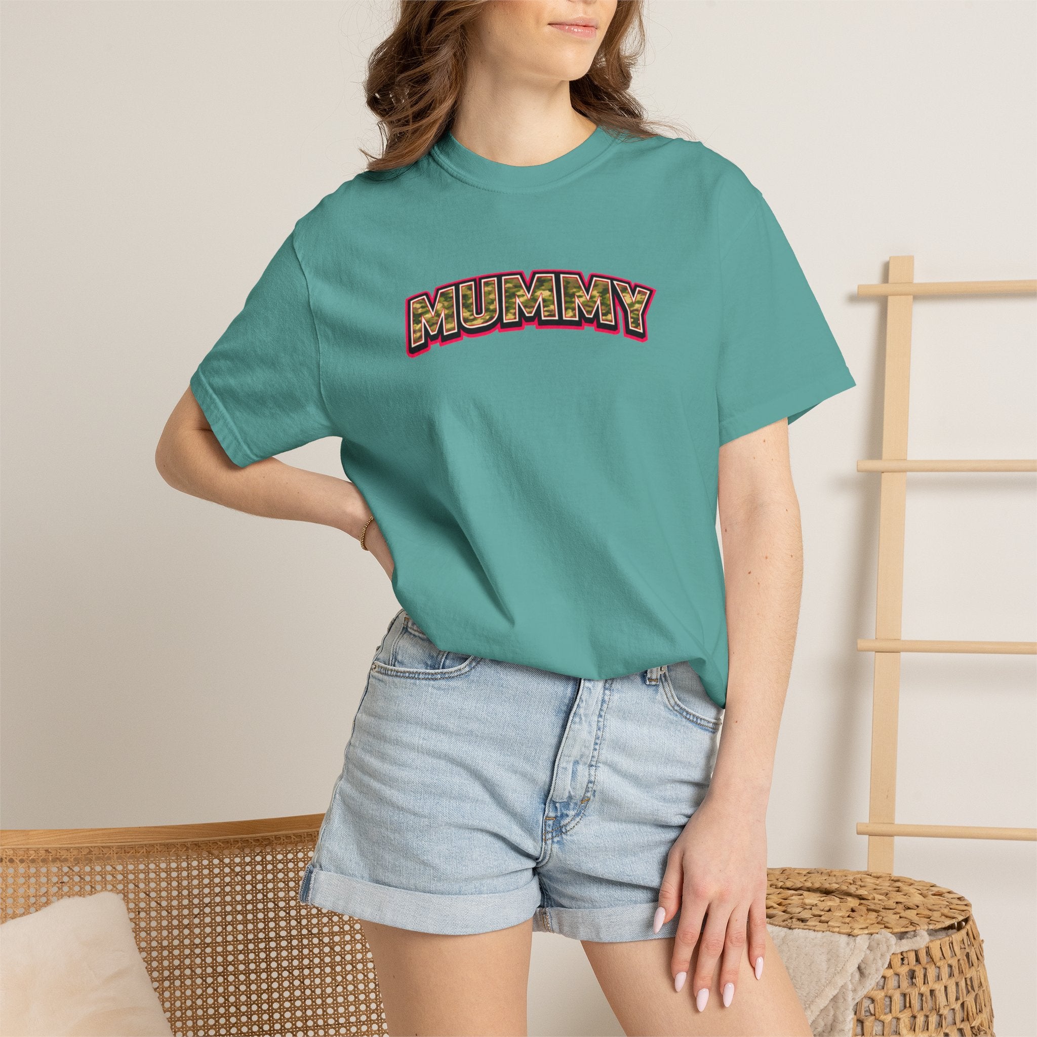 MUMMY Camo Script T-Shirt — Vintage Comic Style Mommy Tee