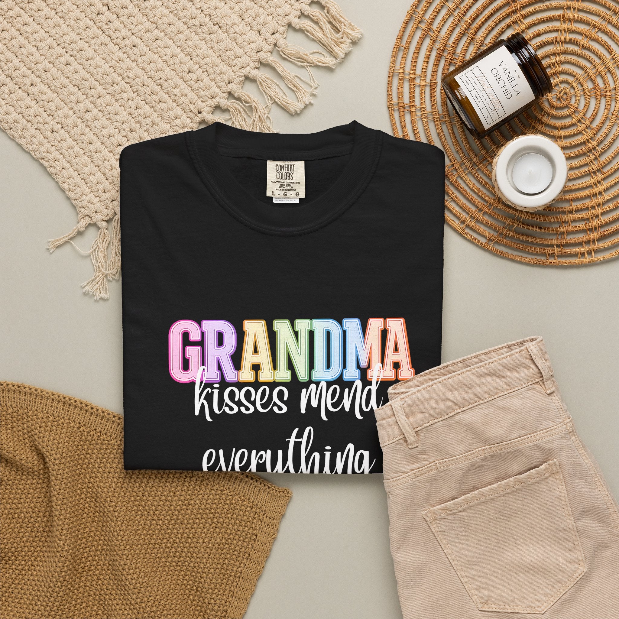 GRANDMA Kisses Mend Everything