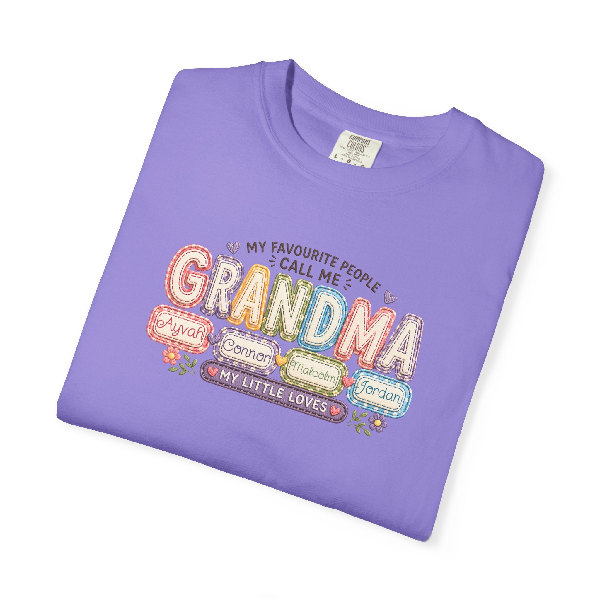 Grandma T-Shirt - My Favorite People Call Me Grandma (Cute Floral Retro Design)