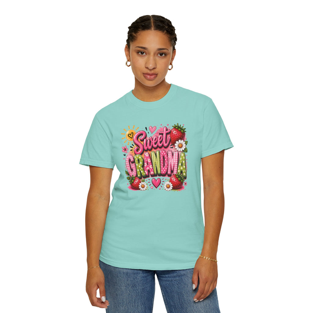 Sweet GRANDMA Strawberry Tee