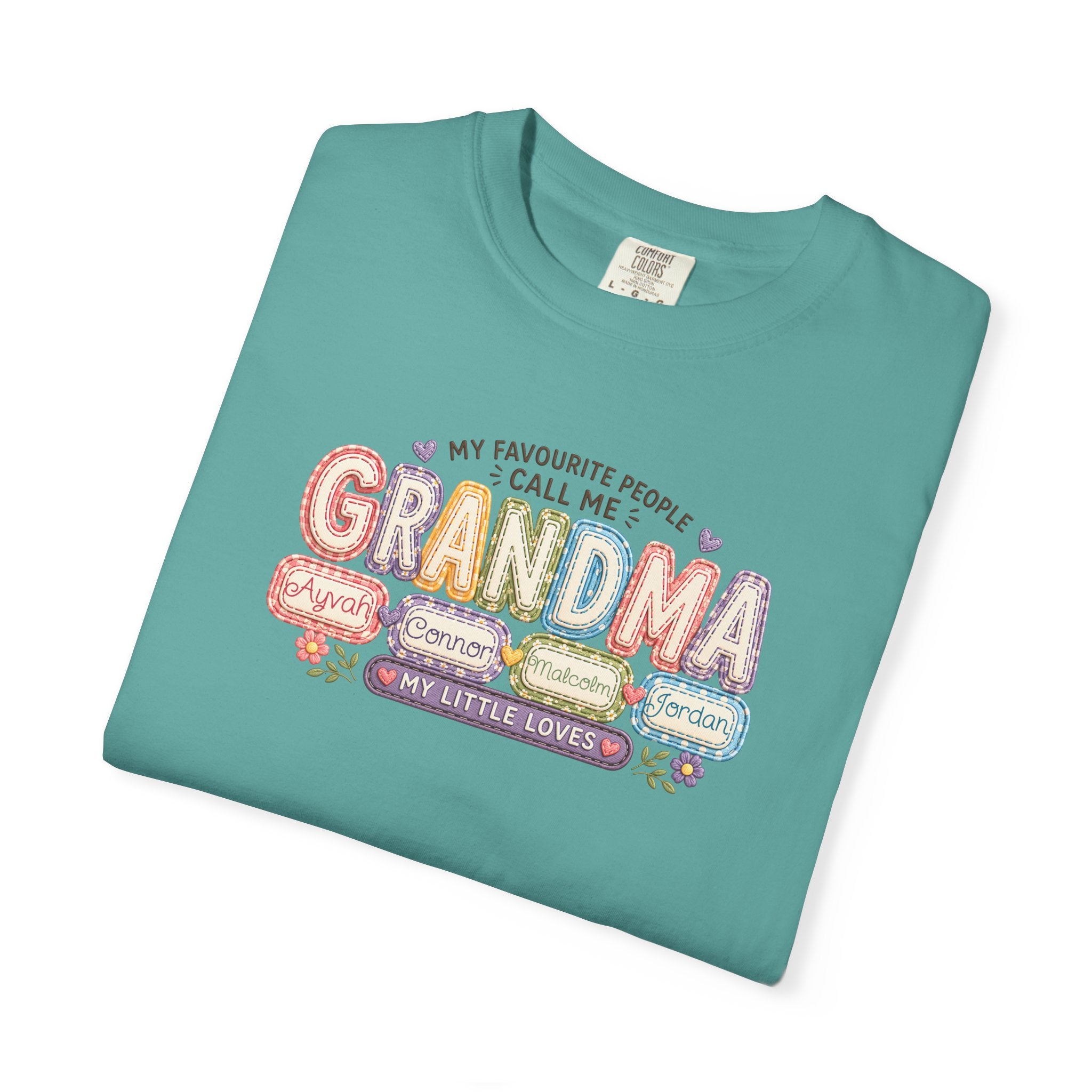 Grandma T-Shirt - My Favorite People Call Me Grandma (Cute Floral Retro Design)