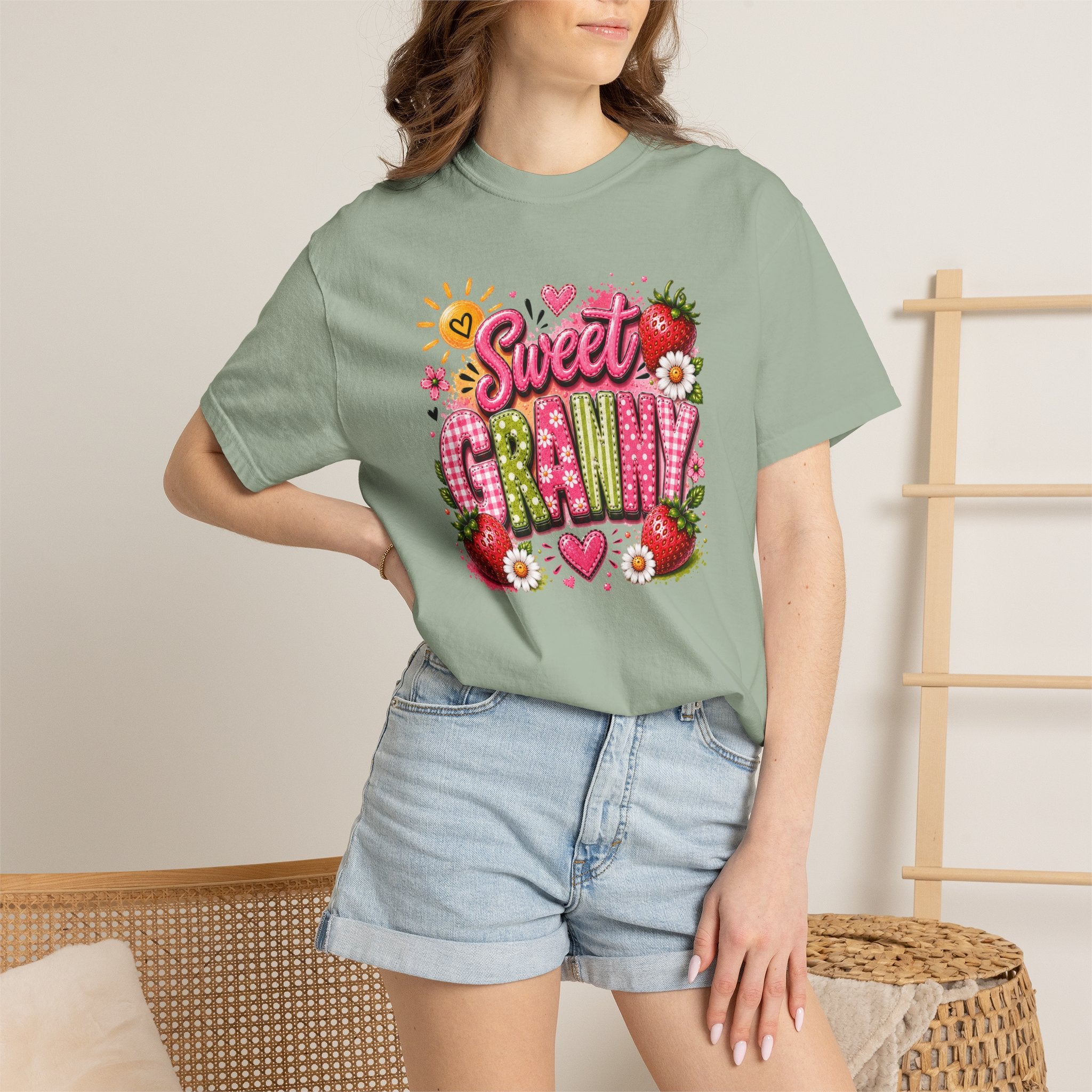 Sweet GRANNY Strawberry Tee