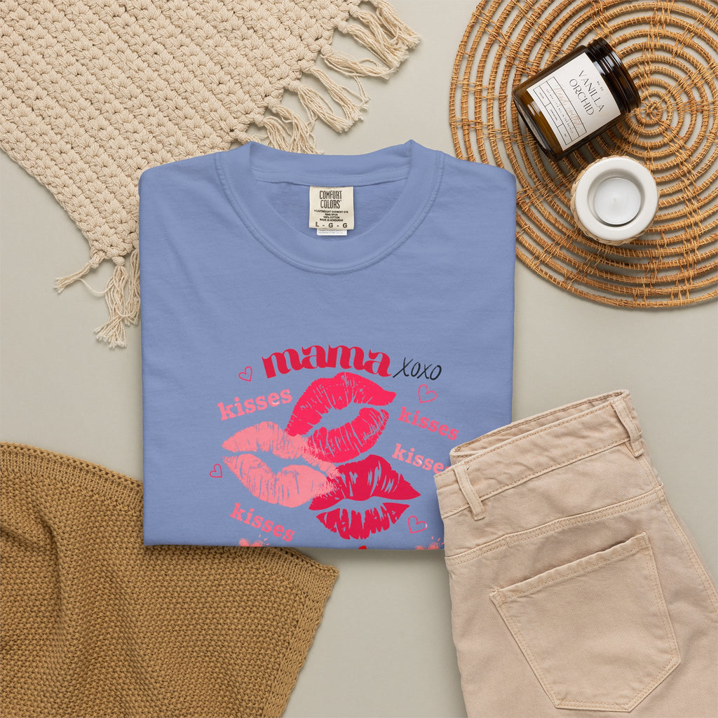 MAMA — Mend Everything Kiss Print T-Shirt