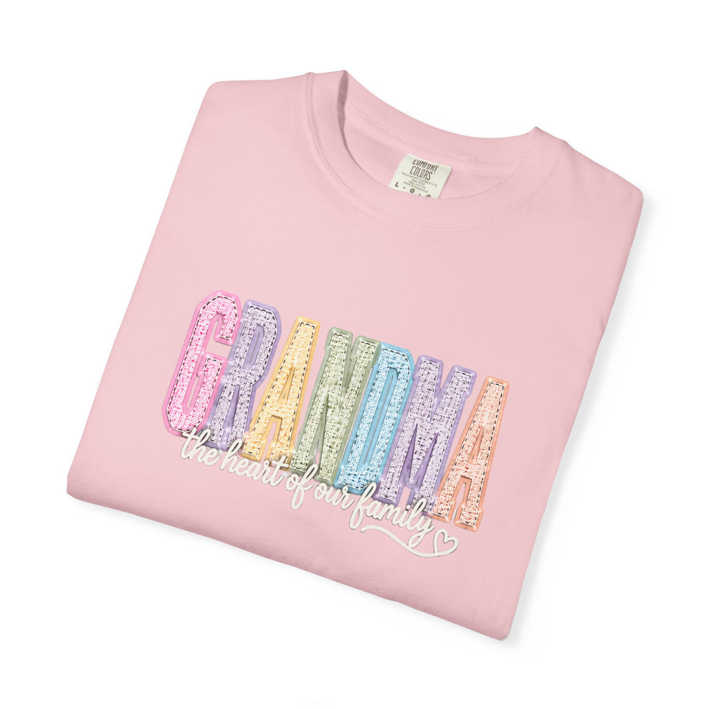 Grandma Floral Graphic T-Shirt — "Grandma, the heart of our family" Gift Tee