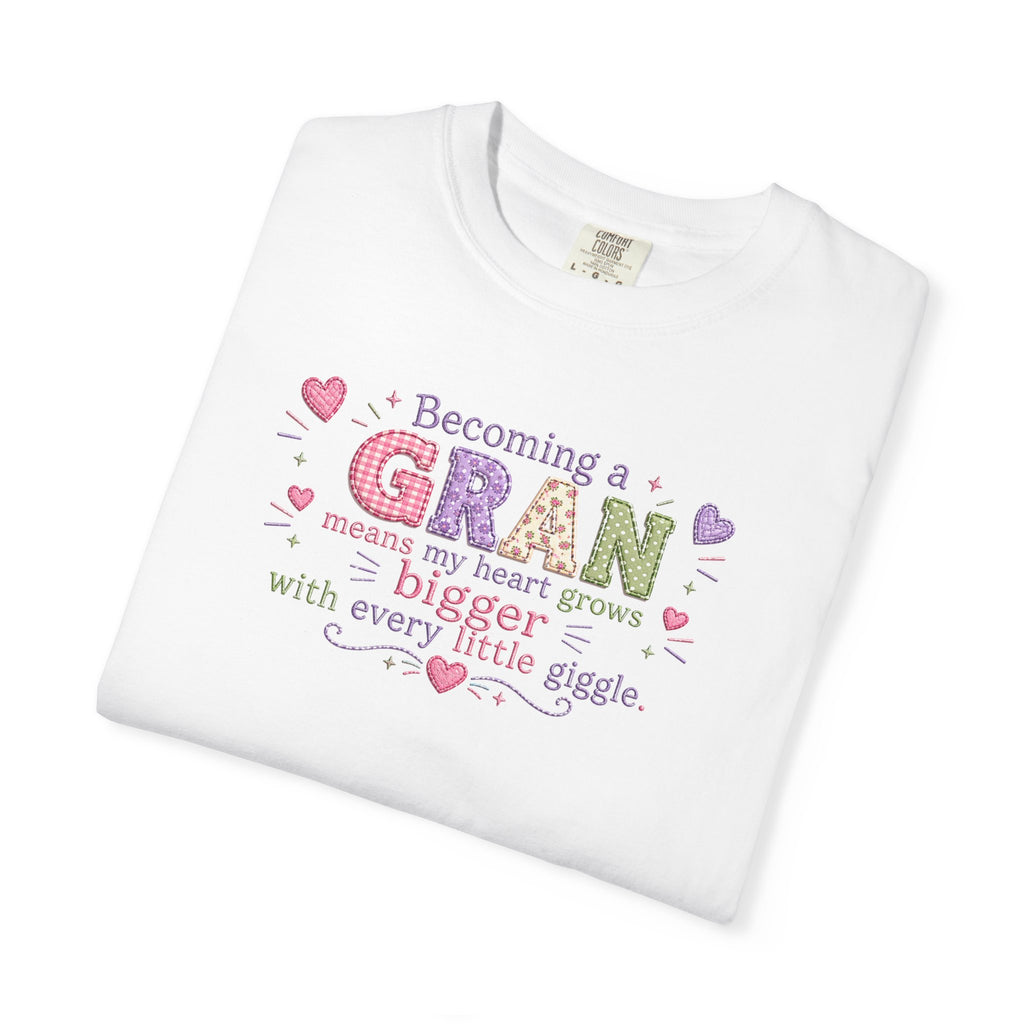 Heartfelt Gran T-Shirt - Becoming a Gran Means My Heart Grows Bigger