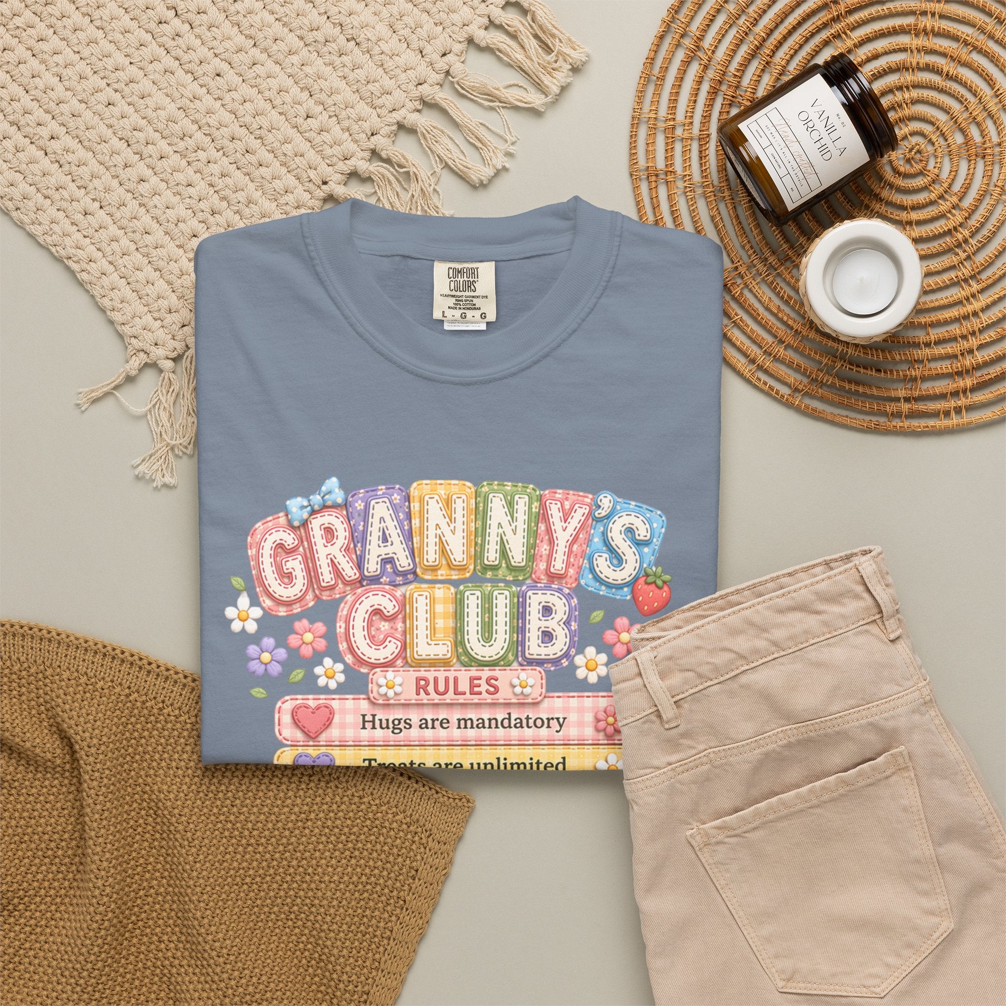 Granny's Club T‑Shirt – Cute Pastel 'Granny's Club' Rules Graphic Tee for Grandmothers