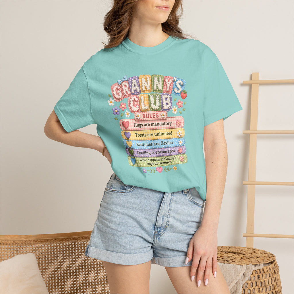 Granny's Club T‑Shirt – Cute Pastel 'Granny's Club' Rules Graphic Tee for Grandmothers