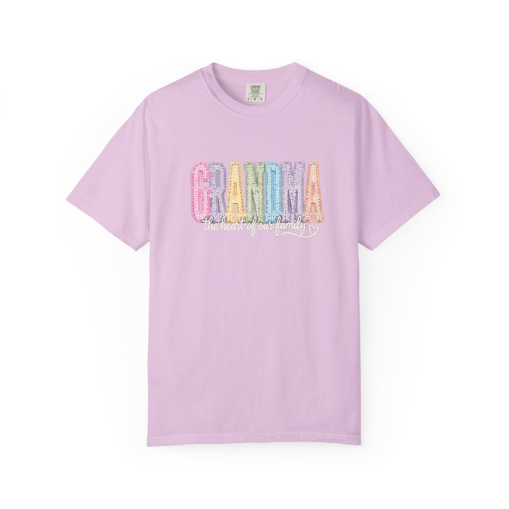 Grandma Floral Graphic T-Shirt — "Grandma, the heart of our family" Gift Tee