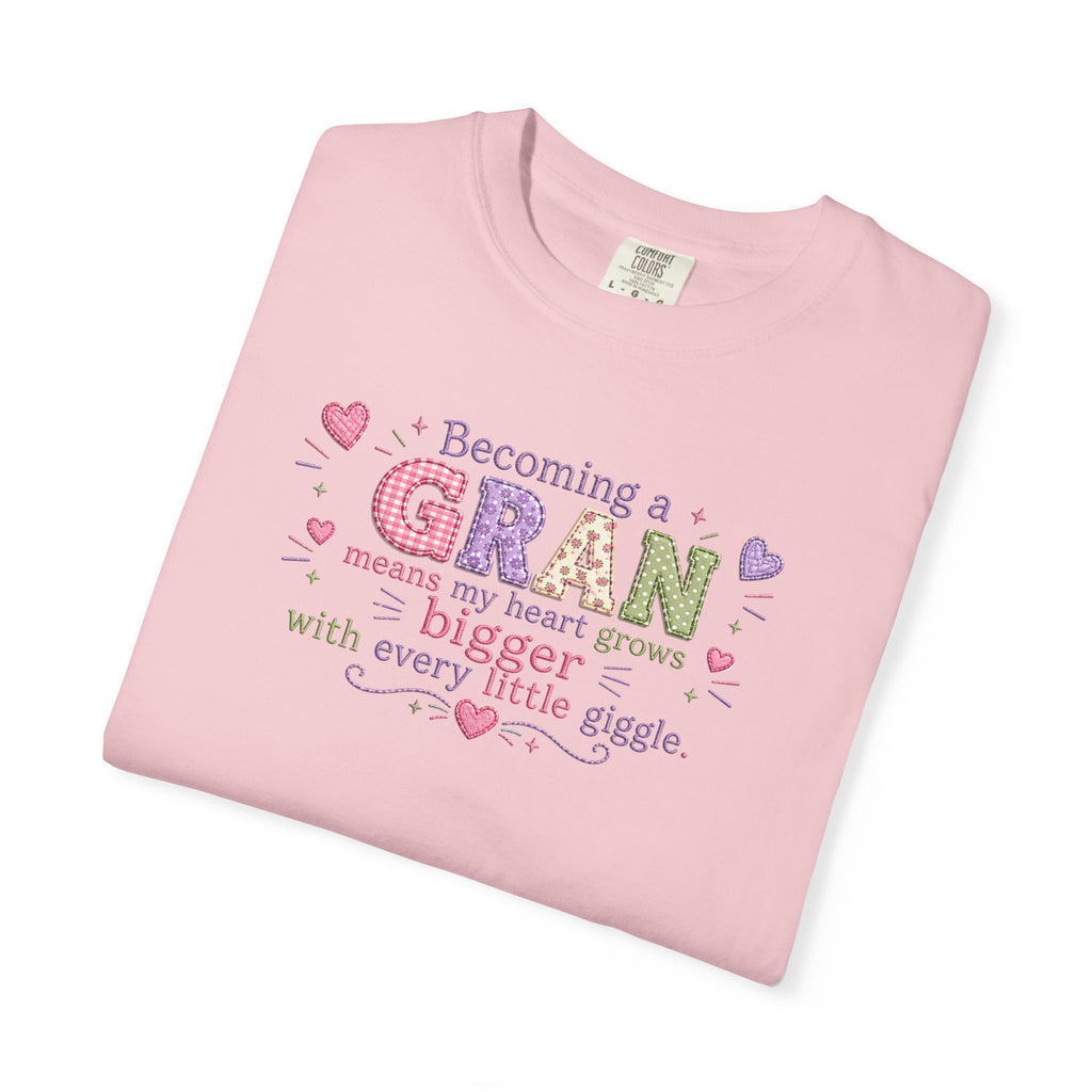 Heartfelt Gran T-Shirt - Becoming a Gran Means My Heart Grows Bigger