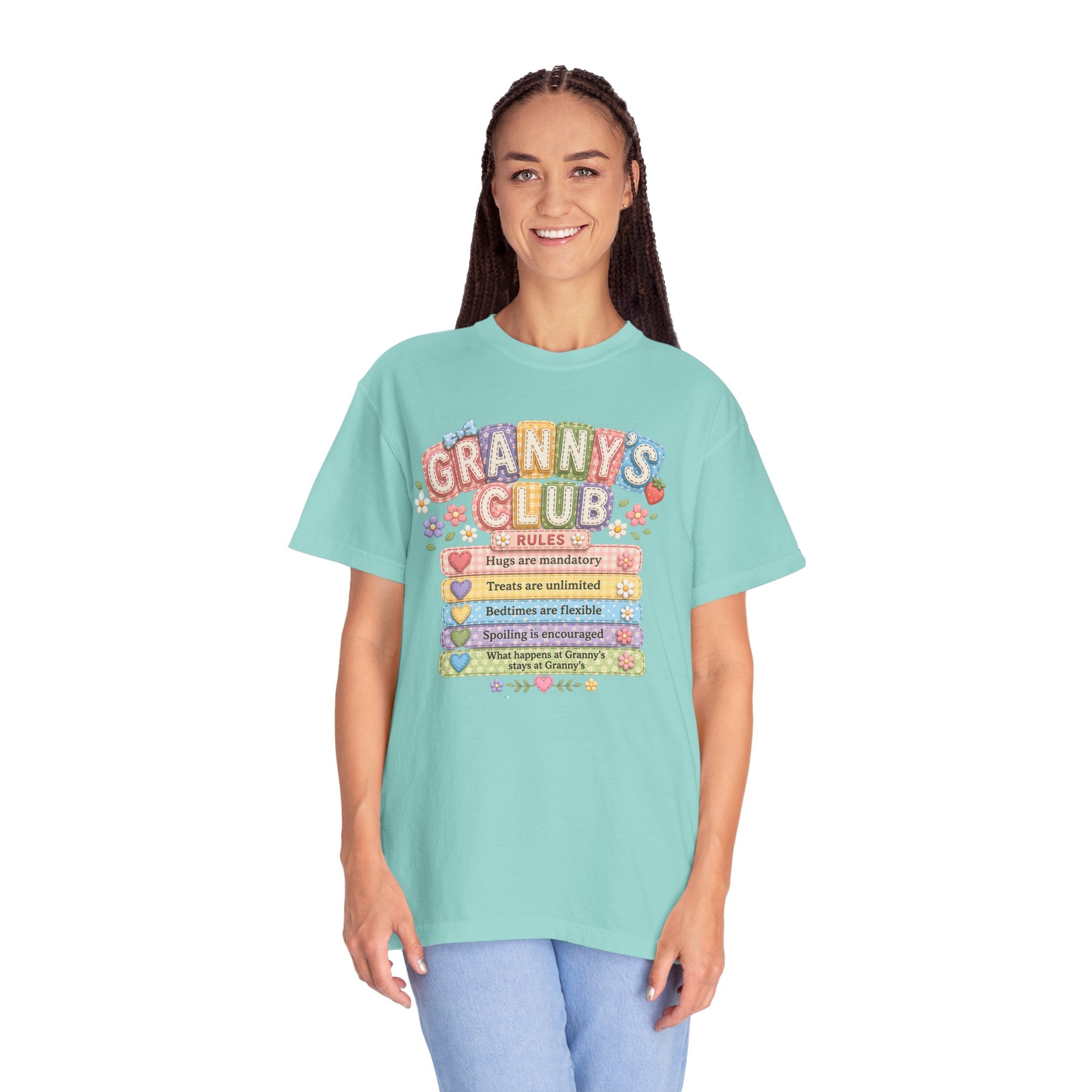 Granny's Club T‑Shirt – Cute Pastel 'Granny's Club' Rules Graphic Tee for Grandmothers