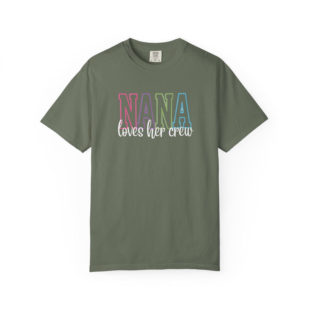 NANA loves her crew T-Shirt — Grandma Matching Family Tee