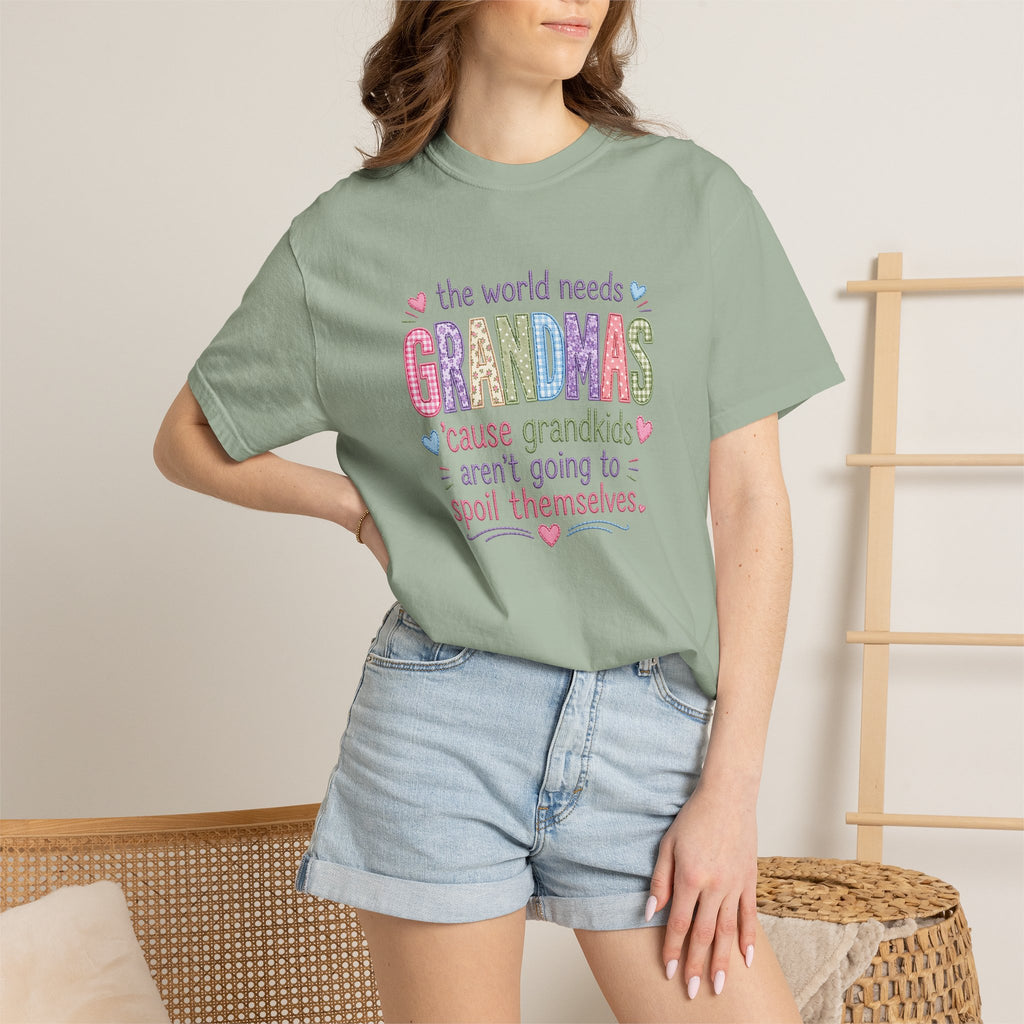 Grandma's Love Unisex T-Shirt - Fun Gift for Grandmothers and Family