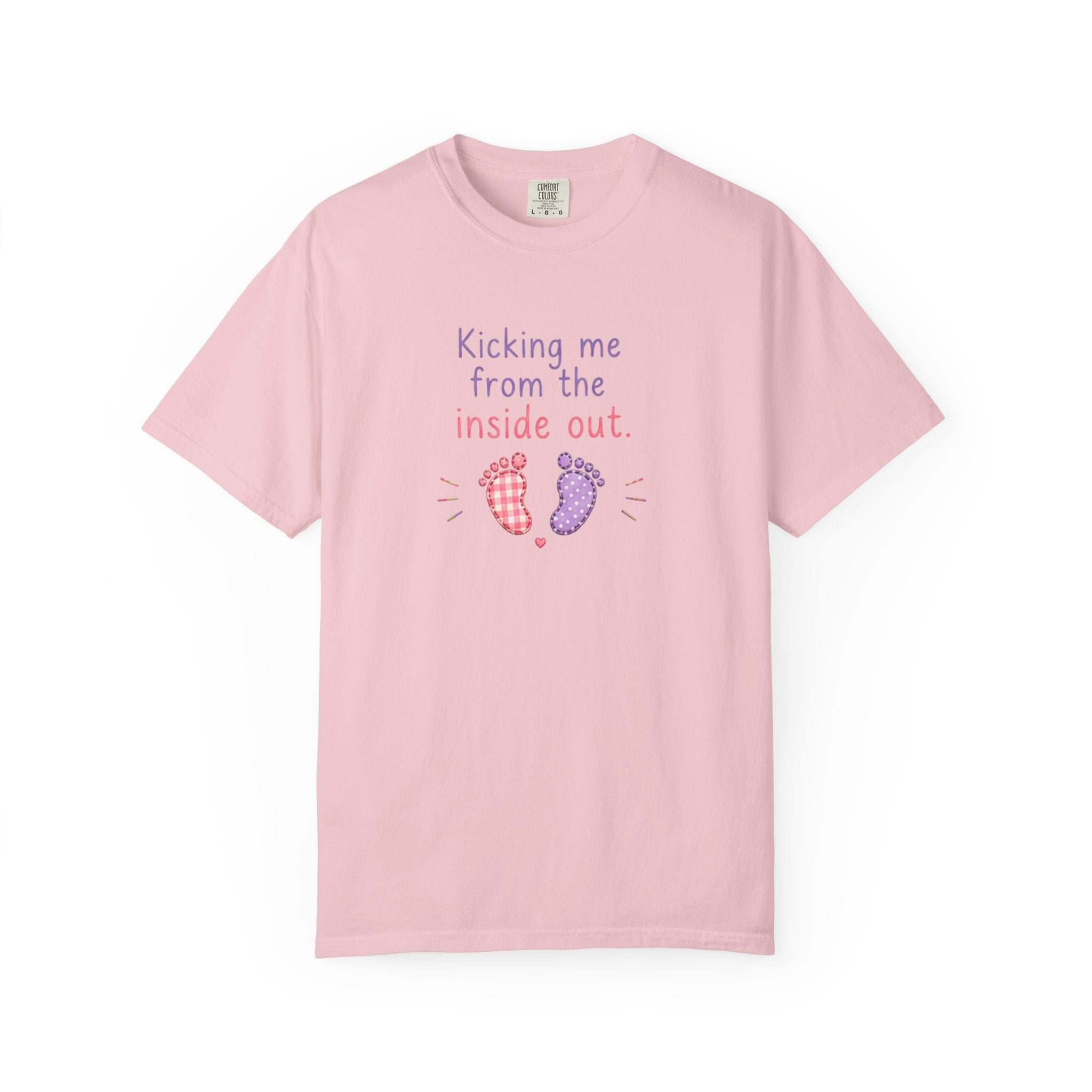 Pregnancy T-Shirt "Kicking Me From the Inside Out" — Cute Baby Footprint Maternity Tee