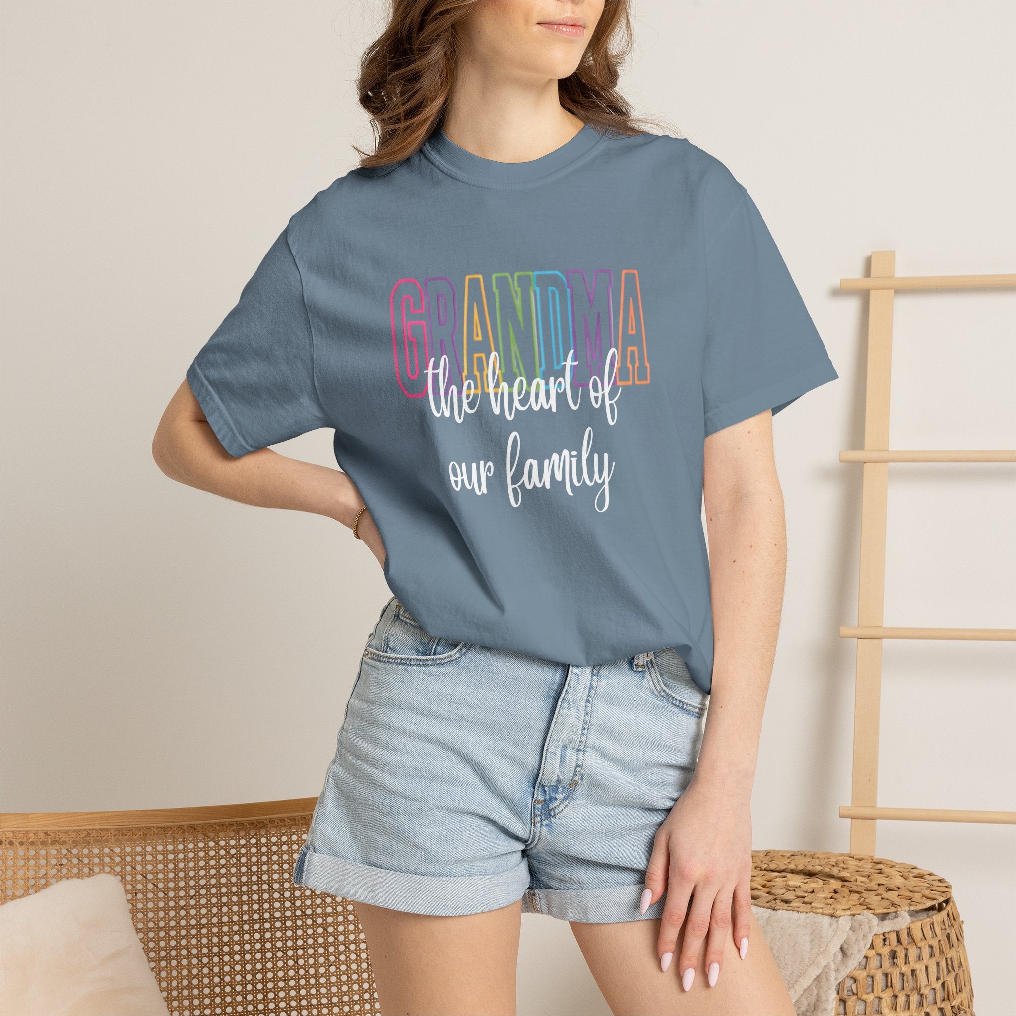 Grandma 'the heart of our family' T-Shirt