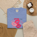 MOM — Mend Everything Kiss Print T-Shirt