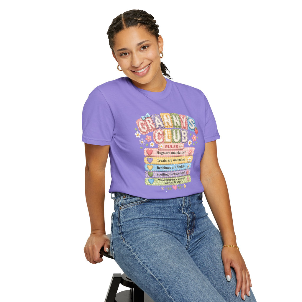 Granny's Club T‑Shirt – Cute Pastel 'Granny's Club' Rules Graphic Tee for Grandmothers