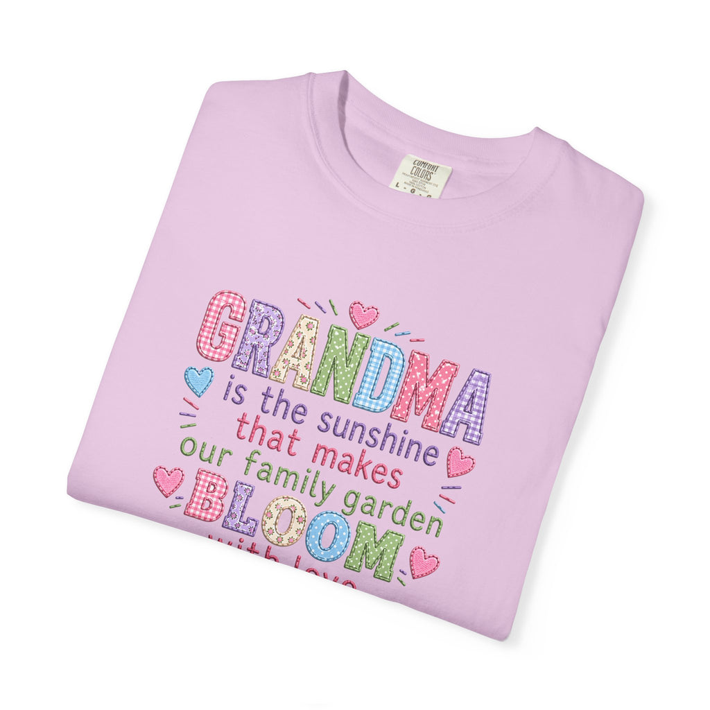 Grandma Is the Sunshine That Makes Our Family Garden Bloom T-Shirt