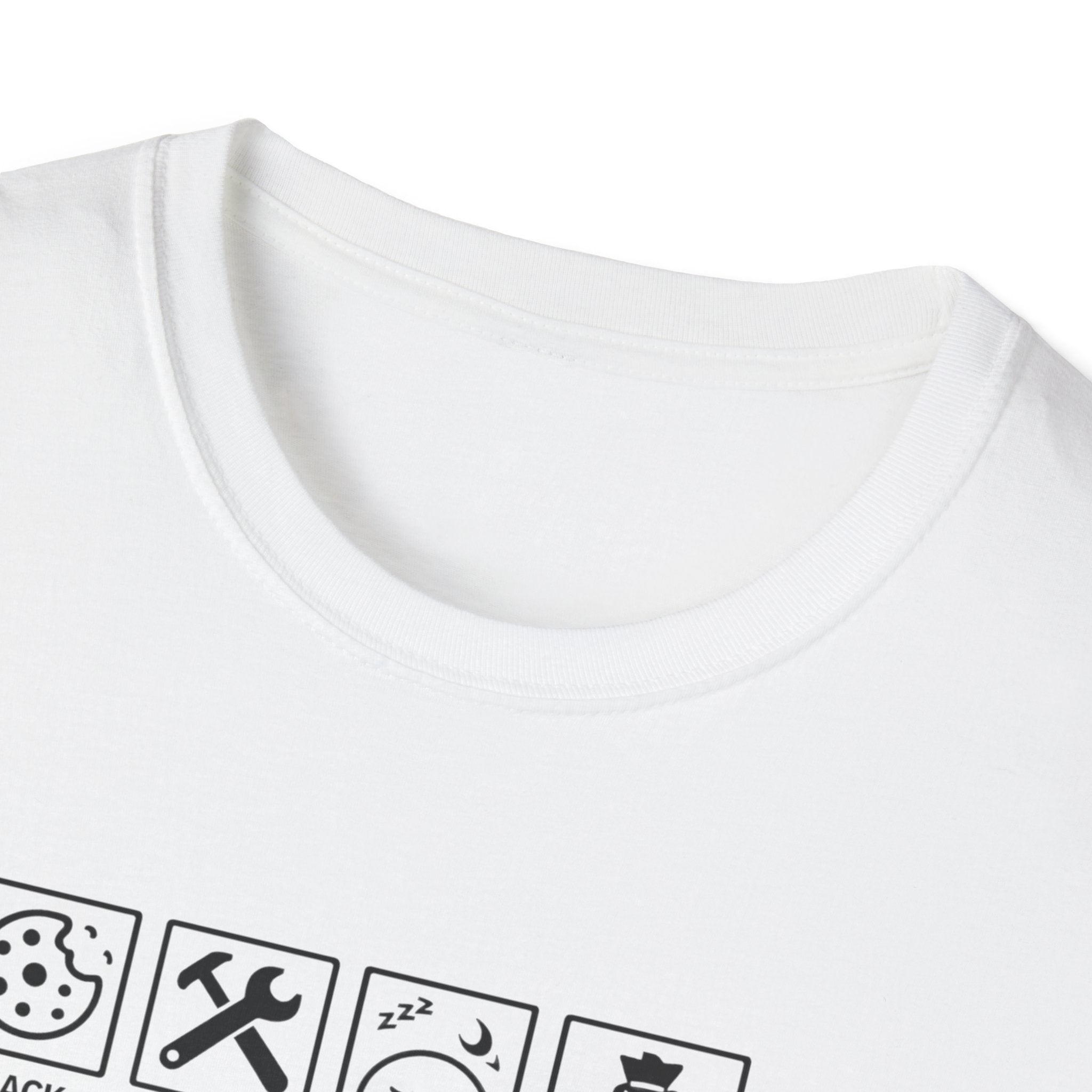 Grandpa Warning T-Shirt – ‘Spoils Grandkids & Hands Out Biscuits’ Funny Grandpa Tee